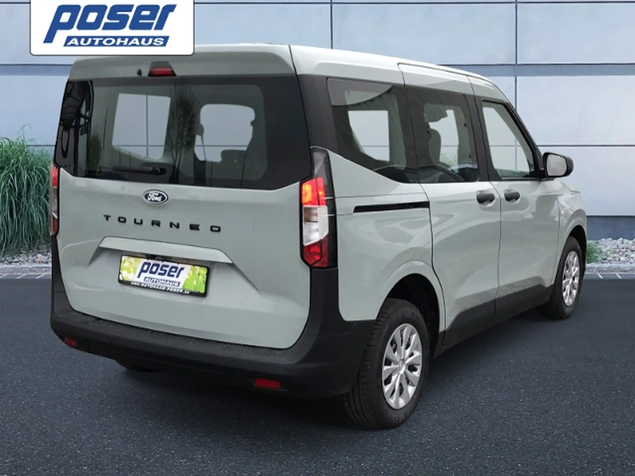 Ford - Tourneo Courier