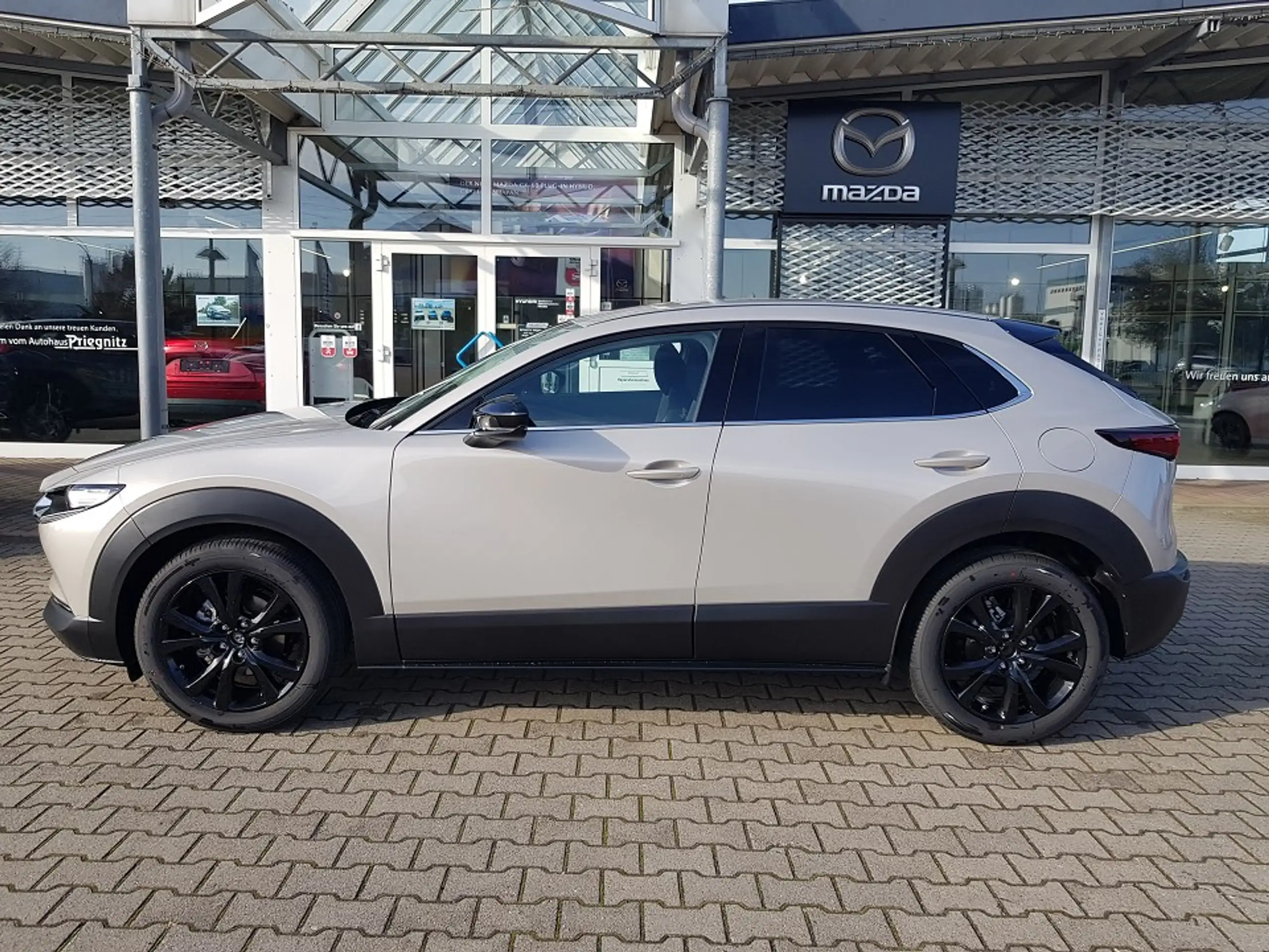 Mazda - CX-30