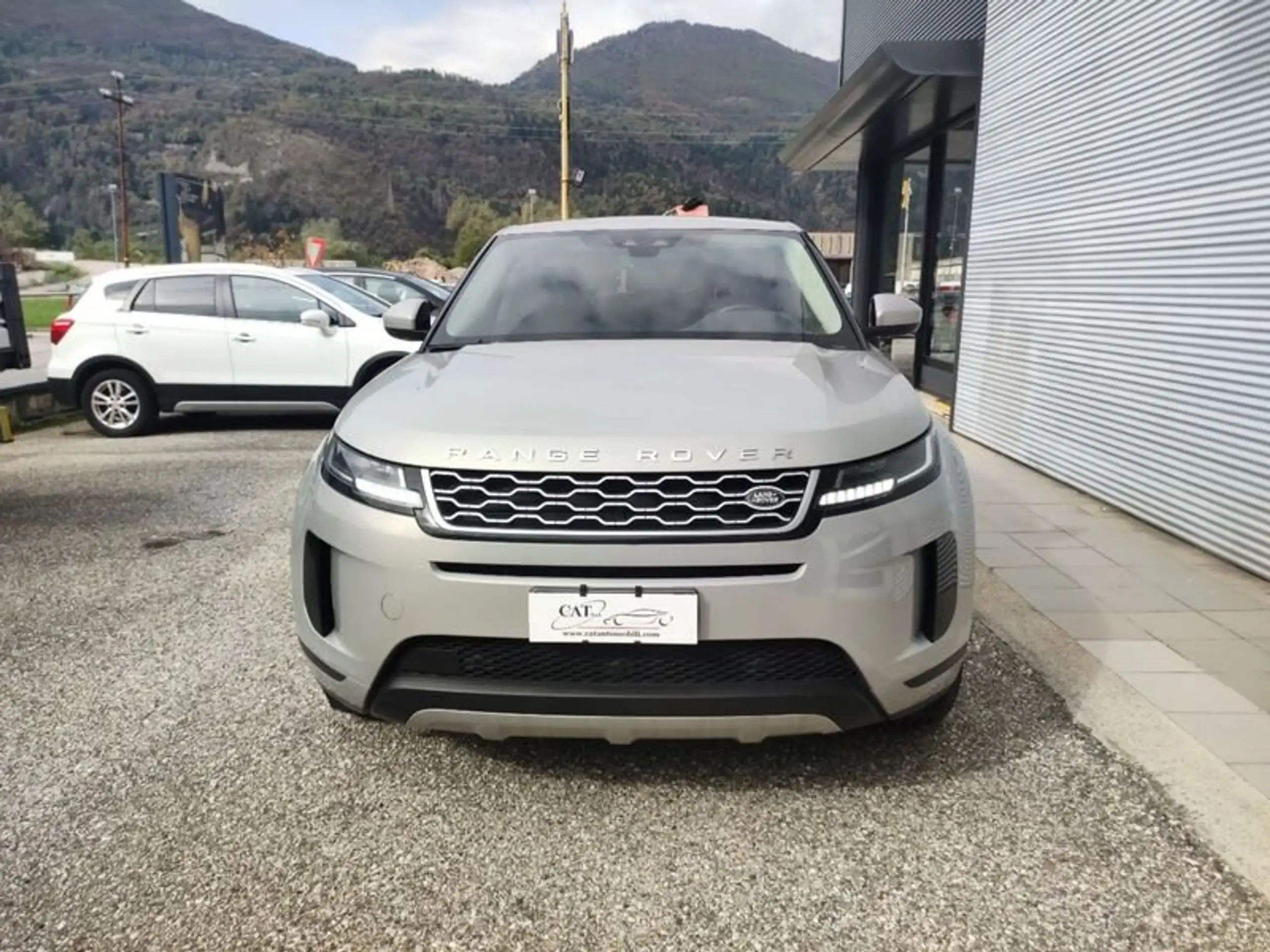 Land Rover - Range Rover Evoque