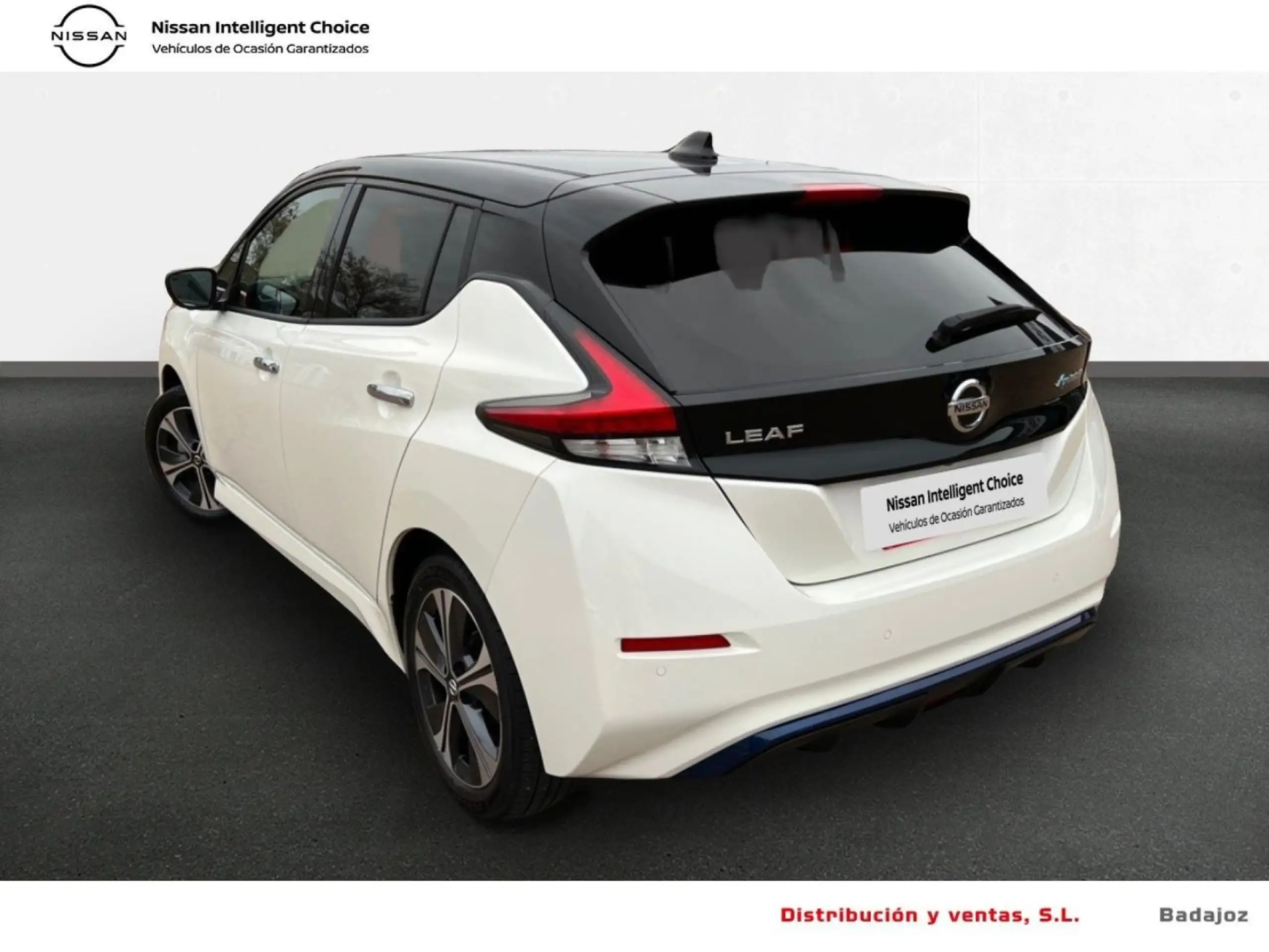 Nissan - Leaf