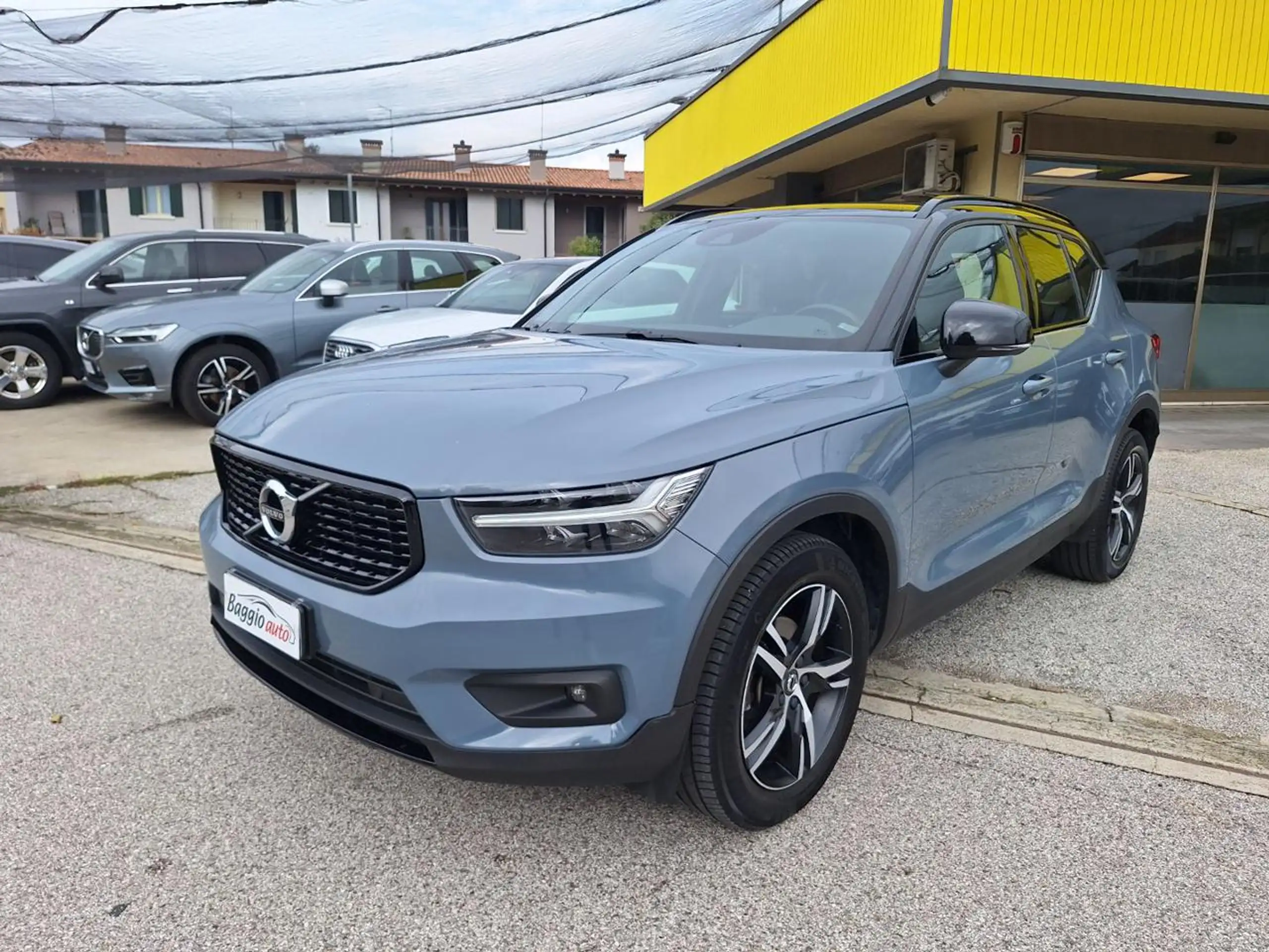 Volvo - XC40