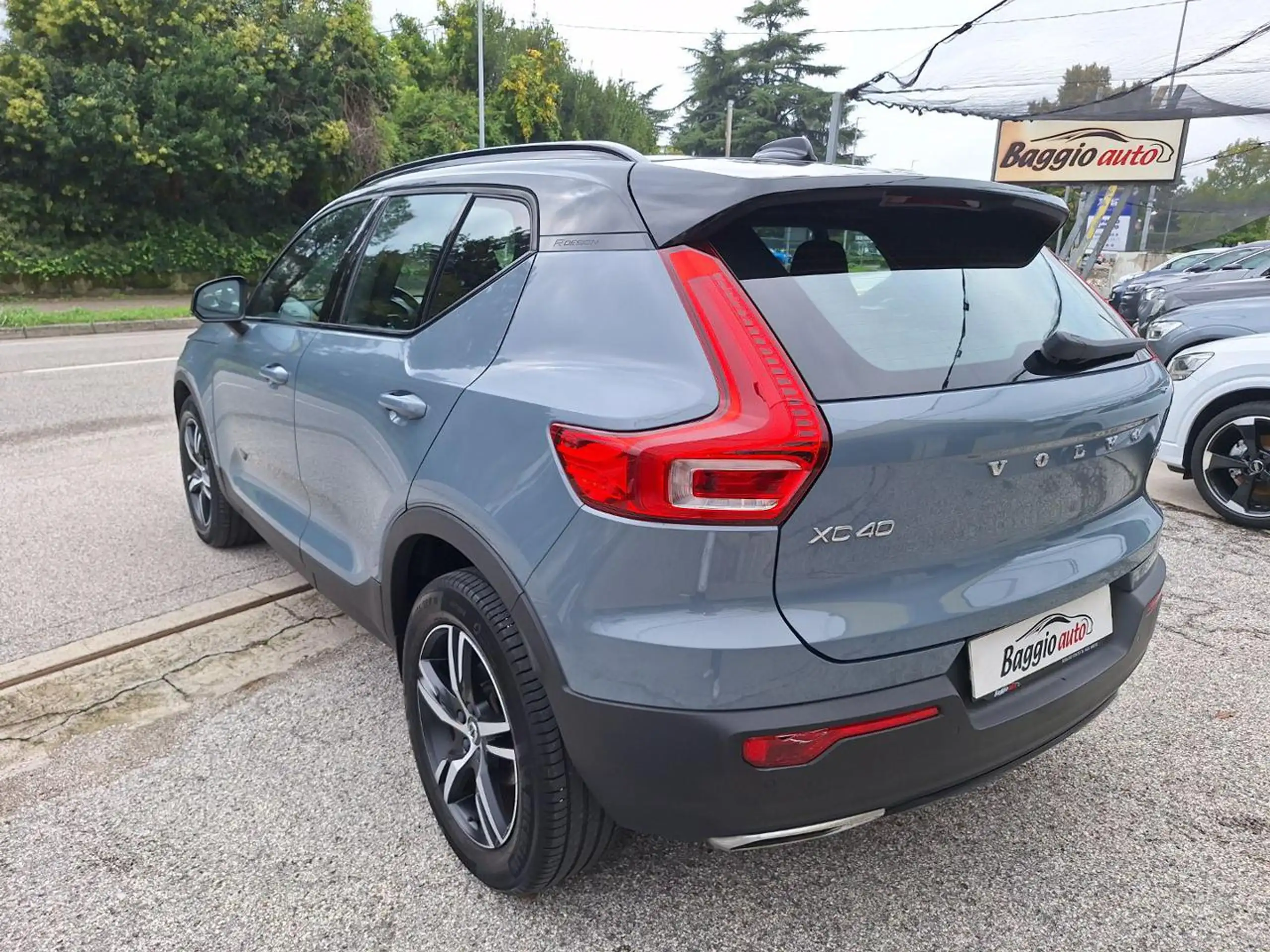 Volvo - XC40