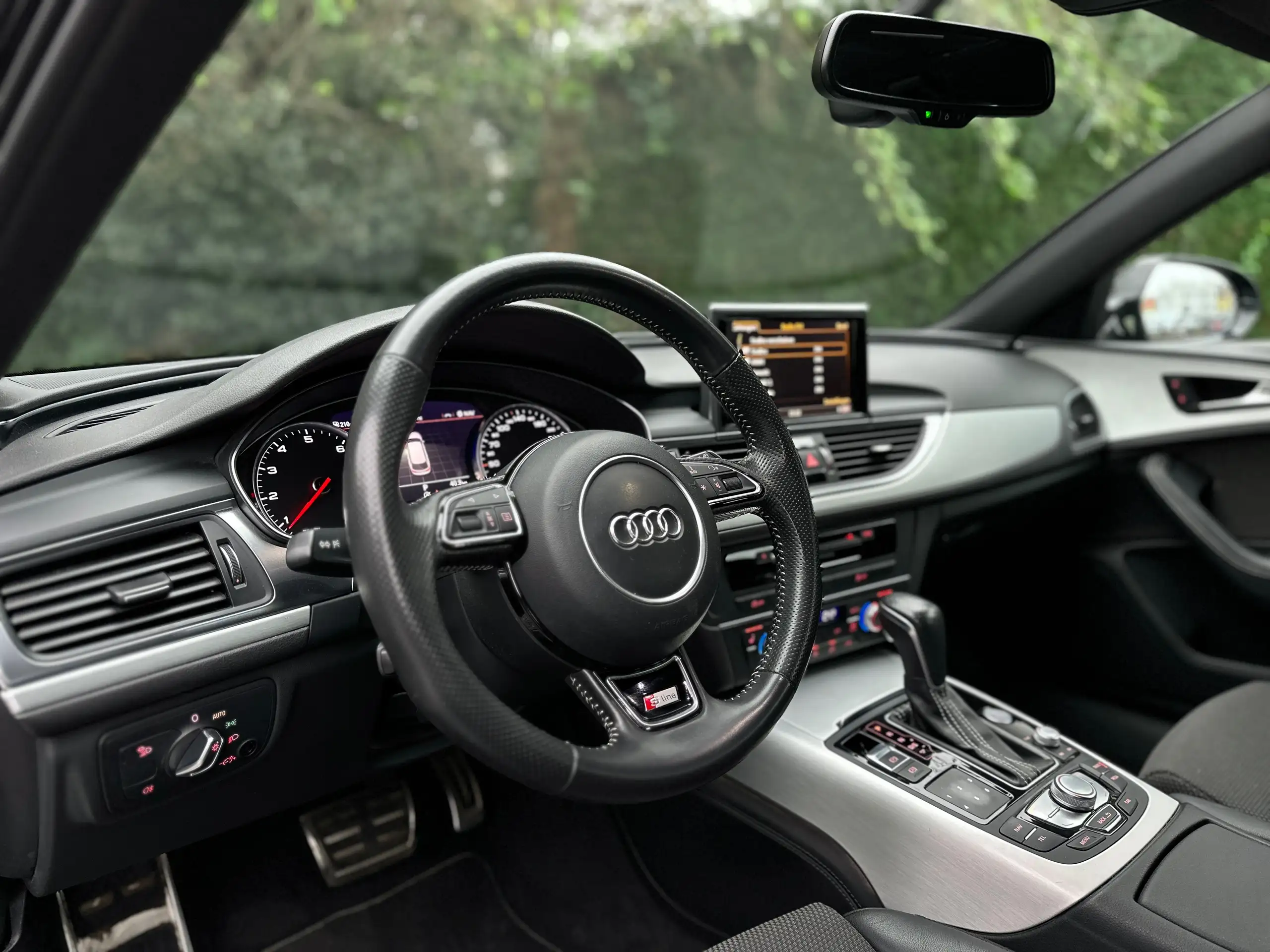 Audi - A6