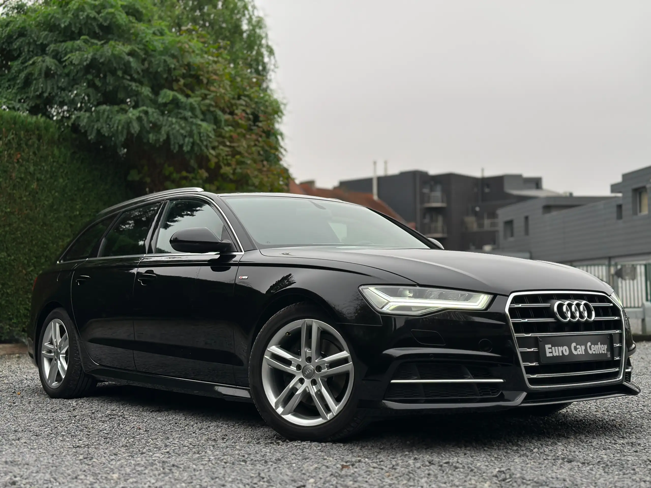 Audi - A6