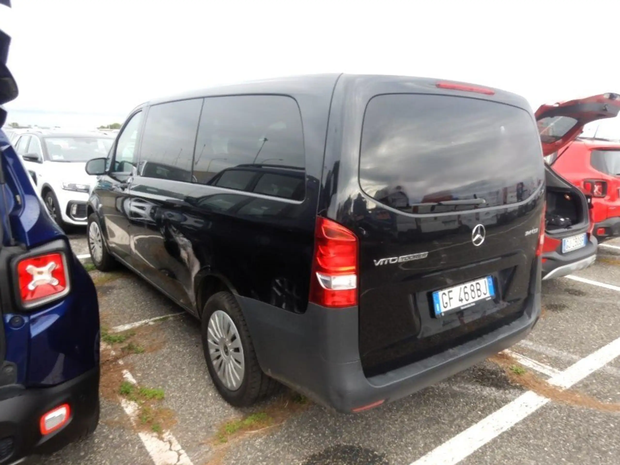 Mercedes-Benz - Vito