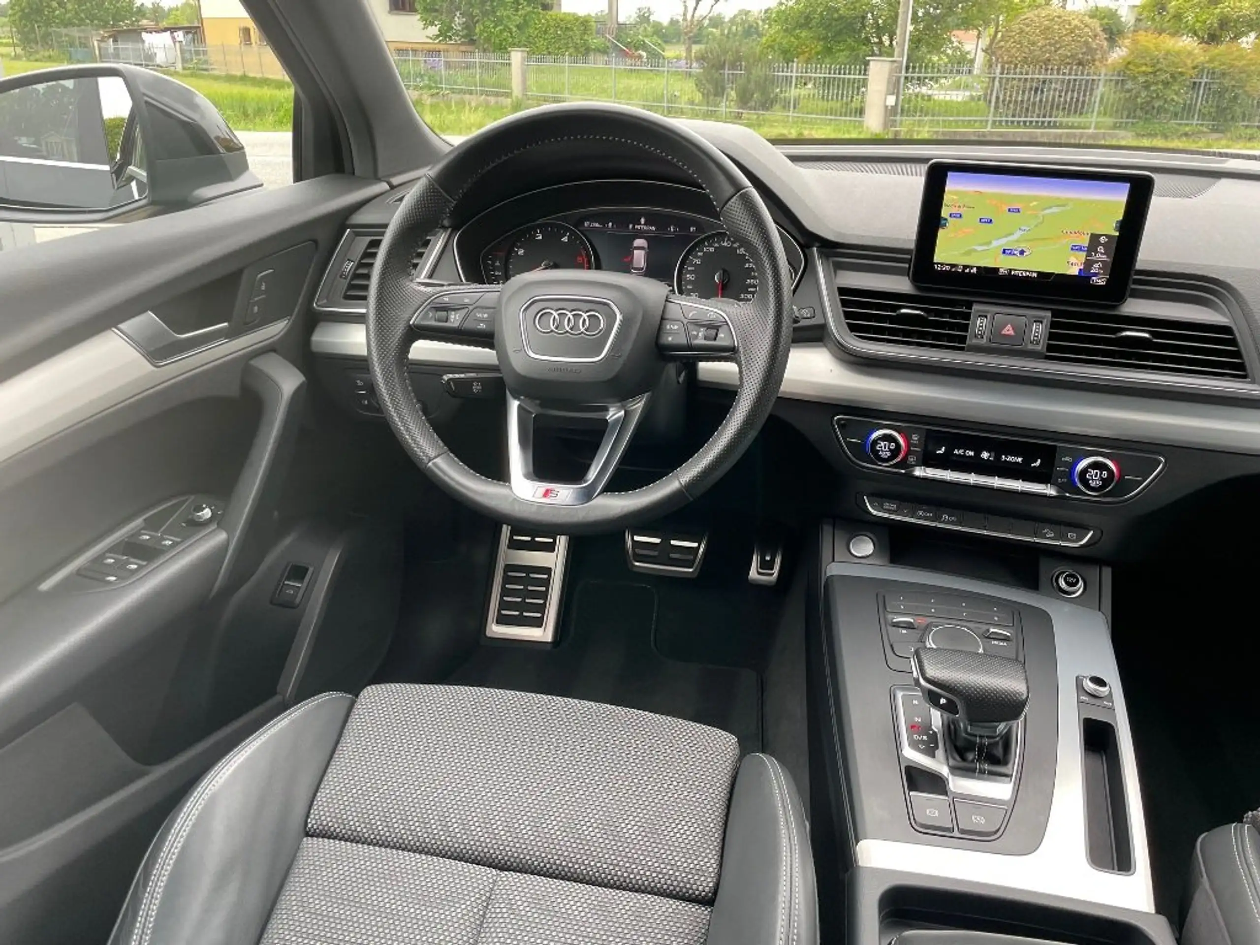 Audi - Q5