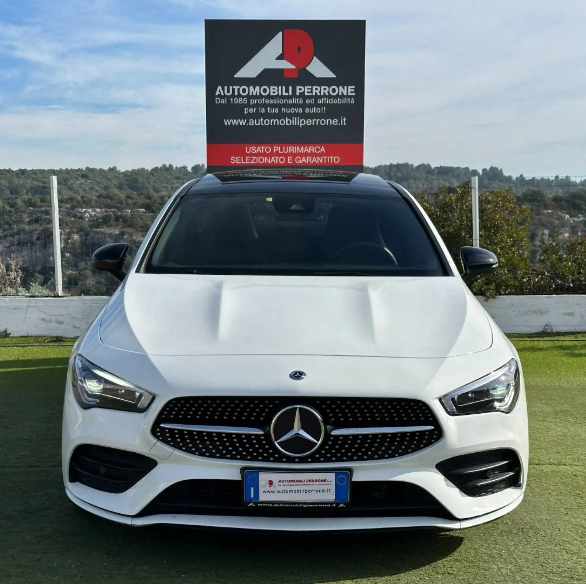 Mercedes-Benz - CLA 180