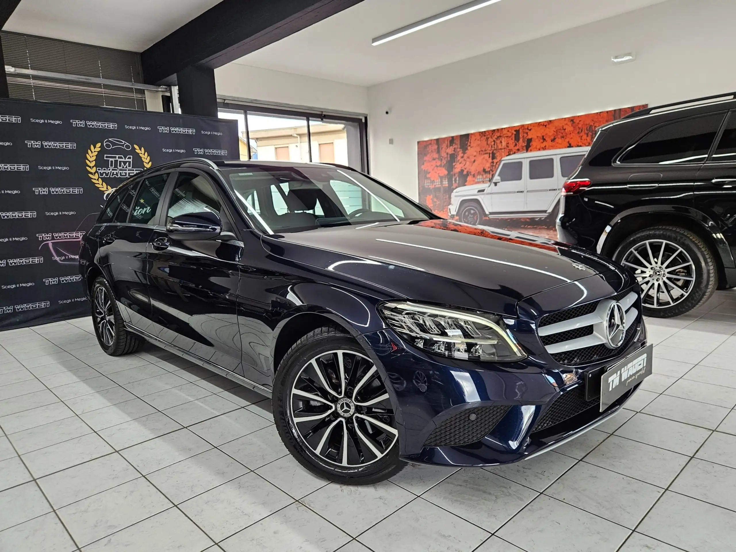 Mercedes-Benz - C 220