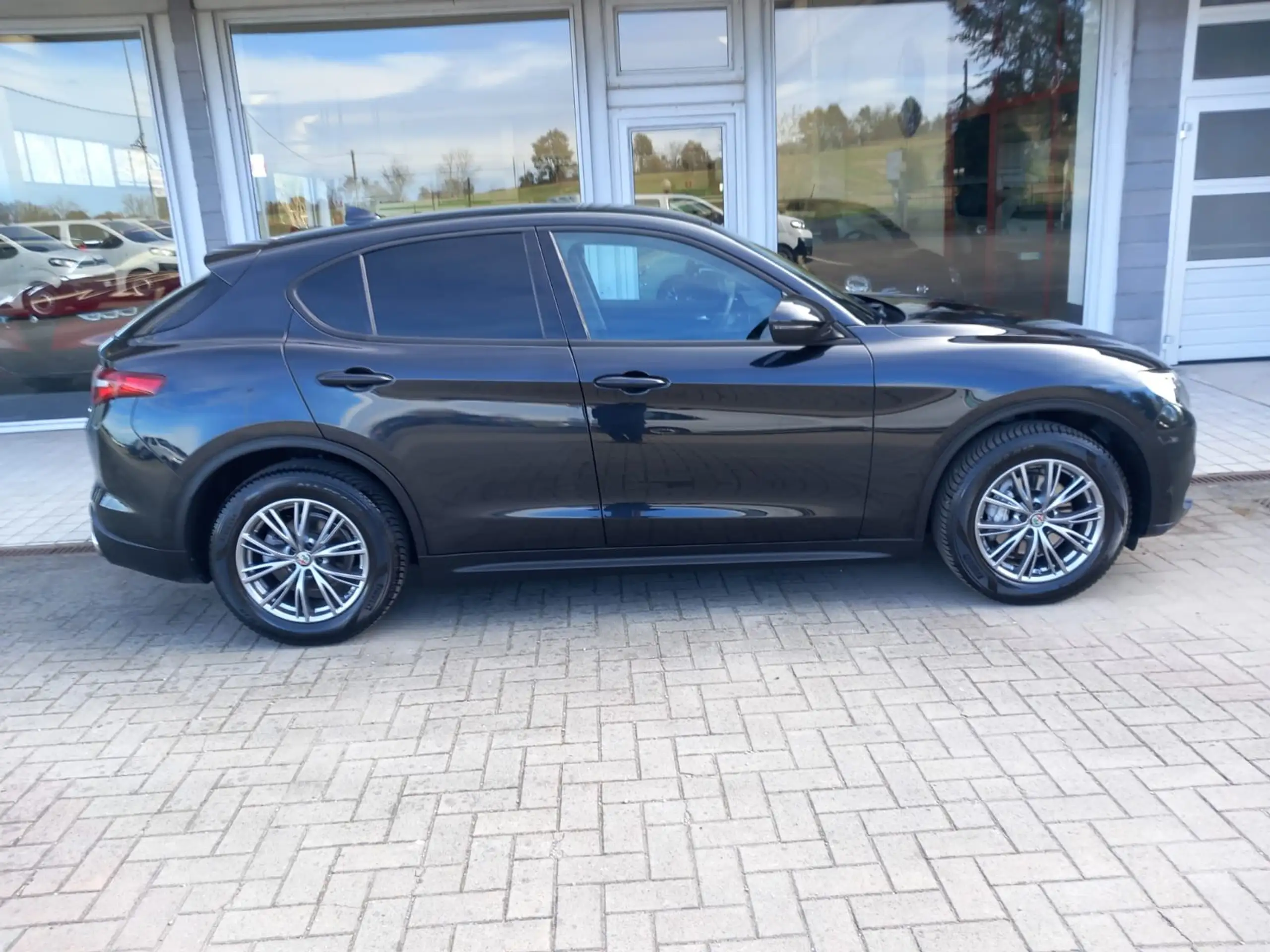 Alfa Romeo - Stelvio