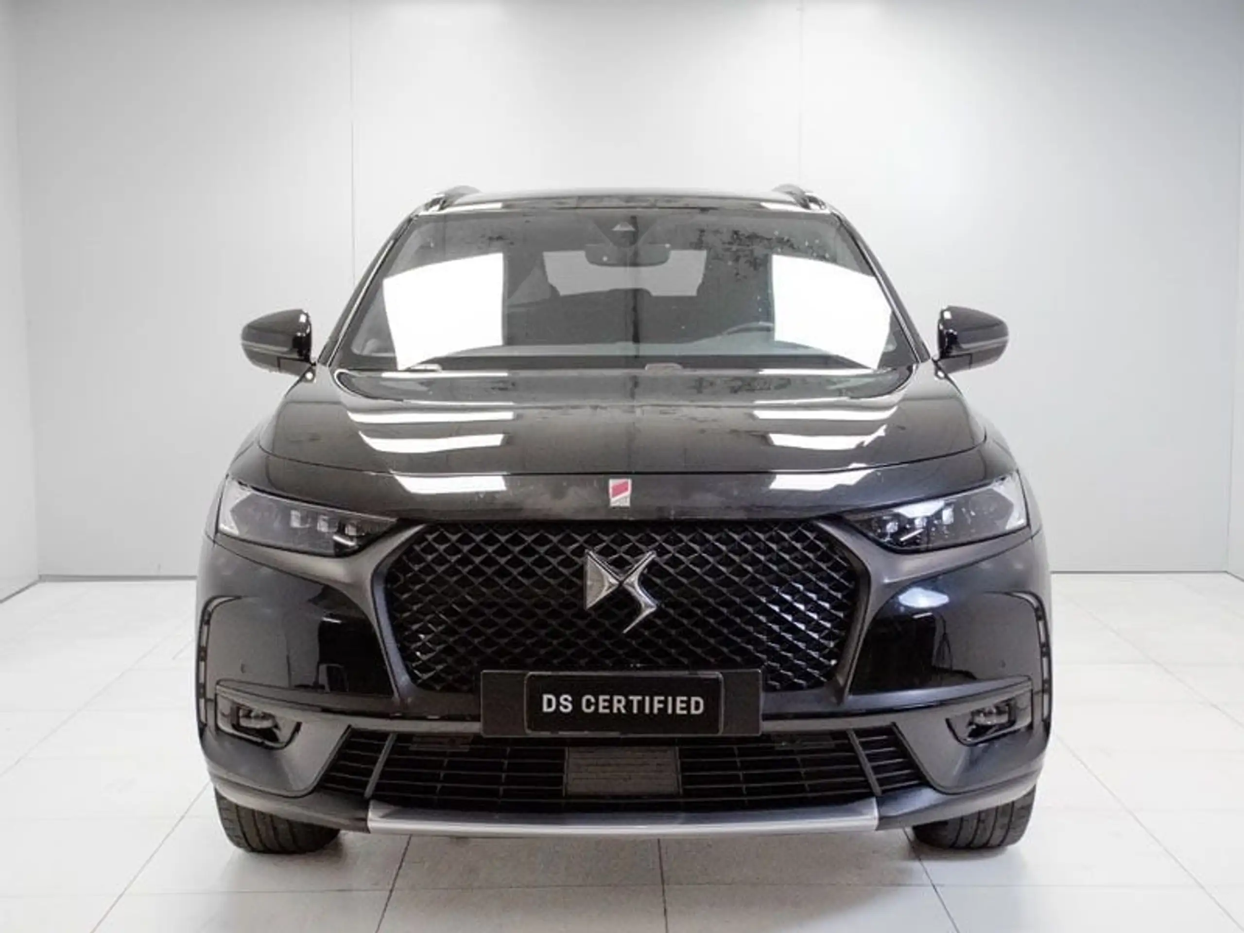 DS Automobiles - DS 7 Crossback