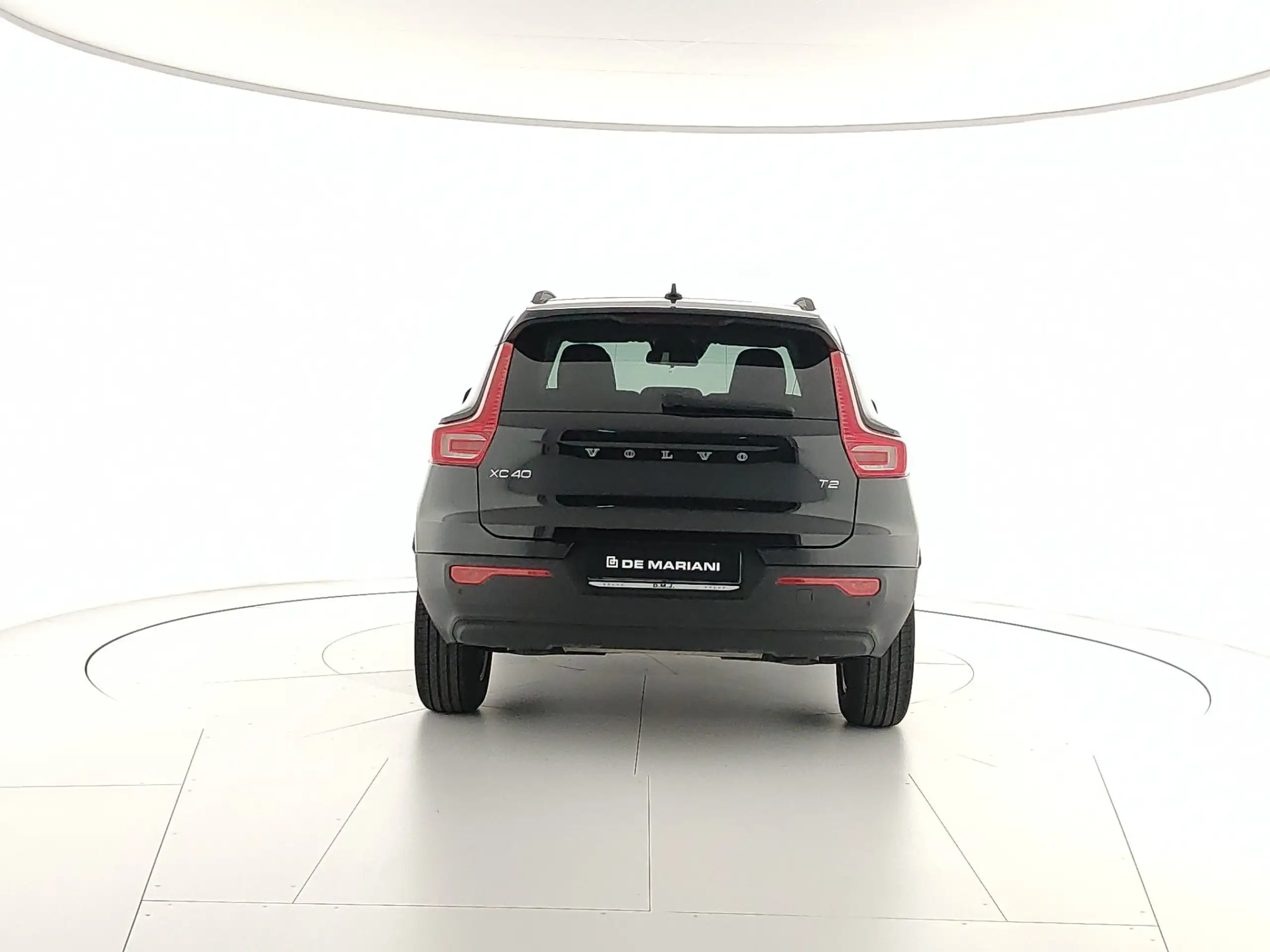 Volvo - XC40