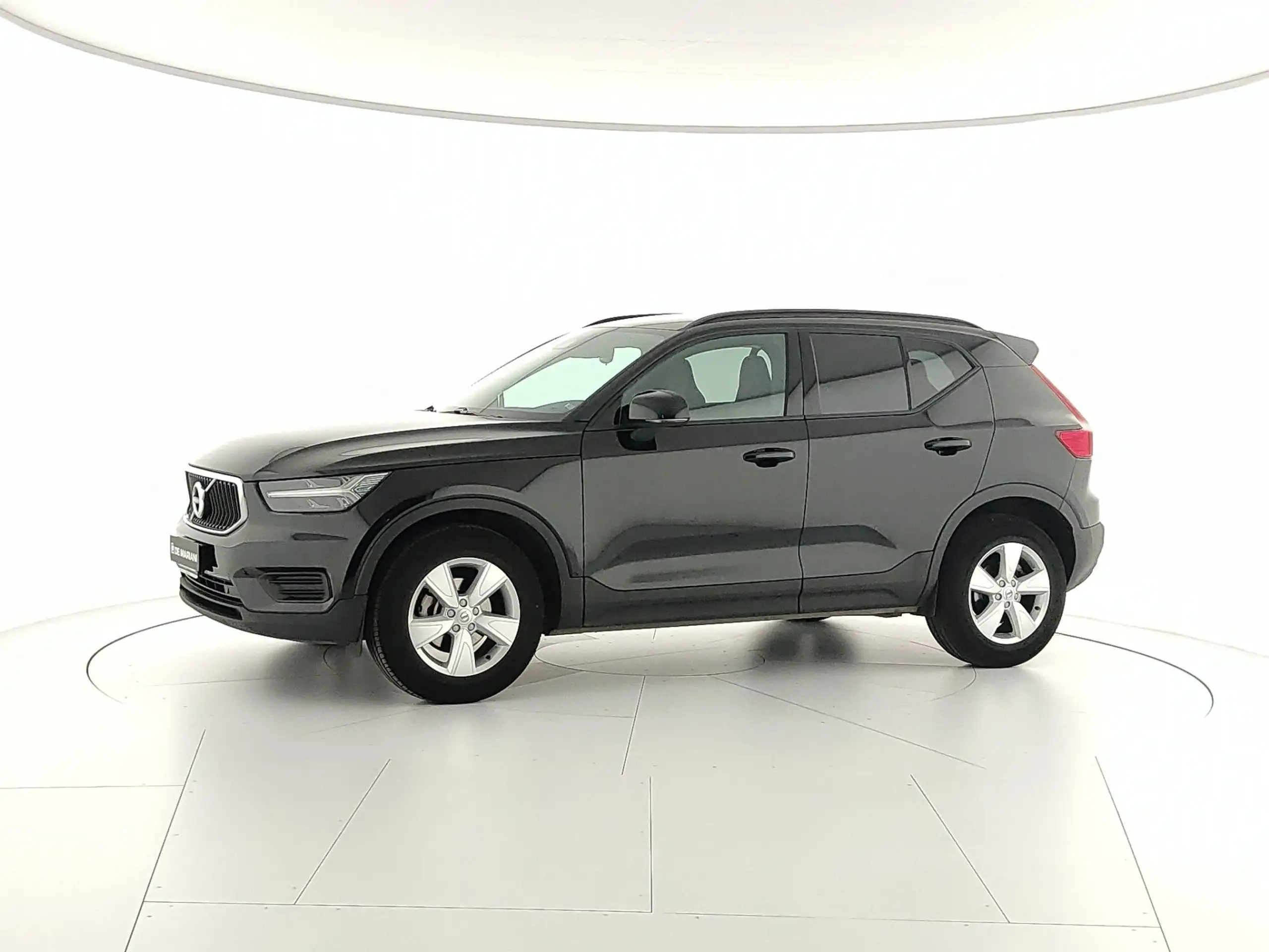 Volvo - XC40