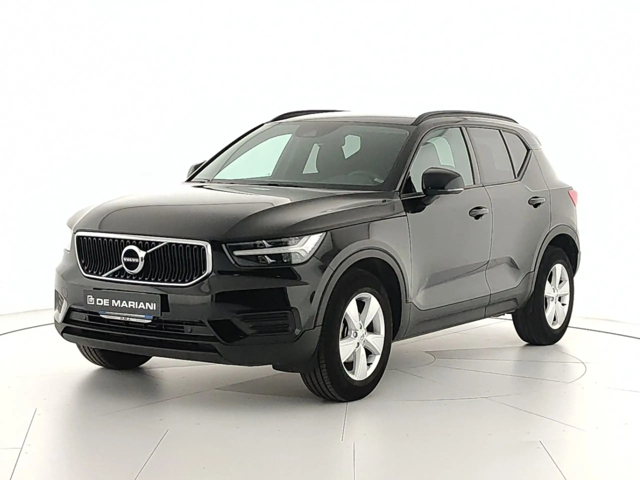 Volvo - XC40