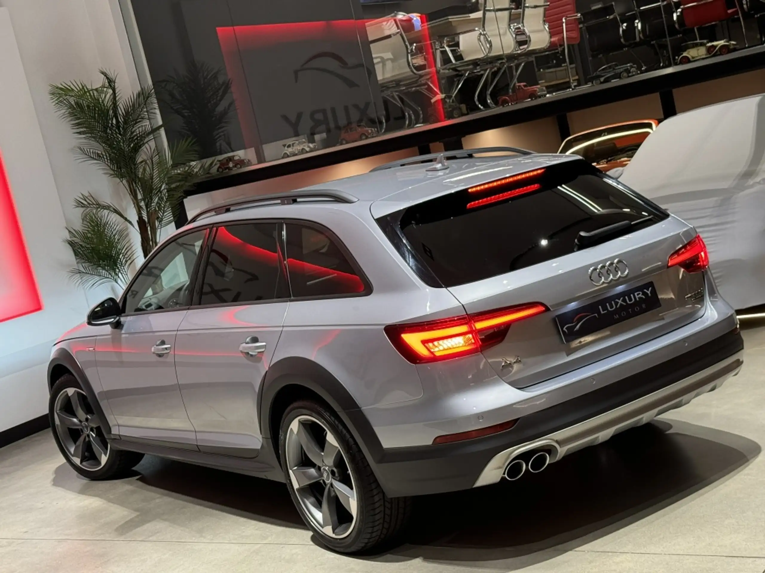 Audi - A4 allroad