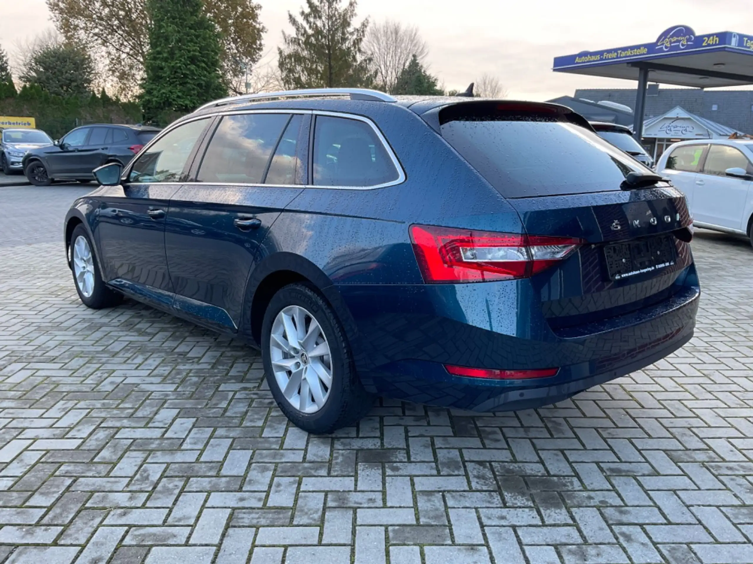 Skoda - Superb