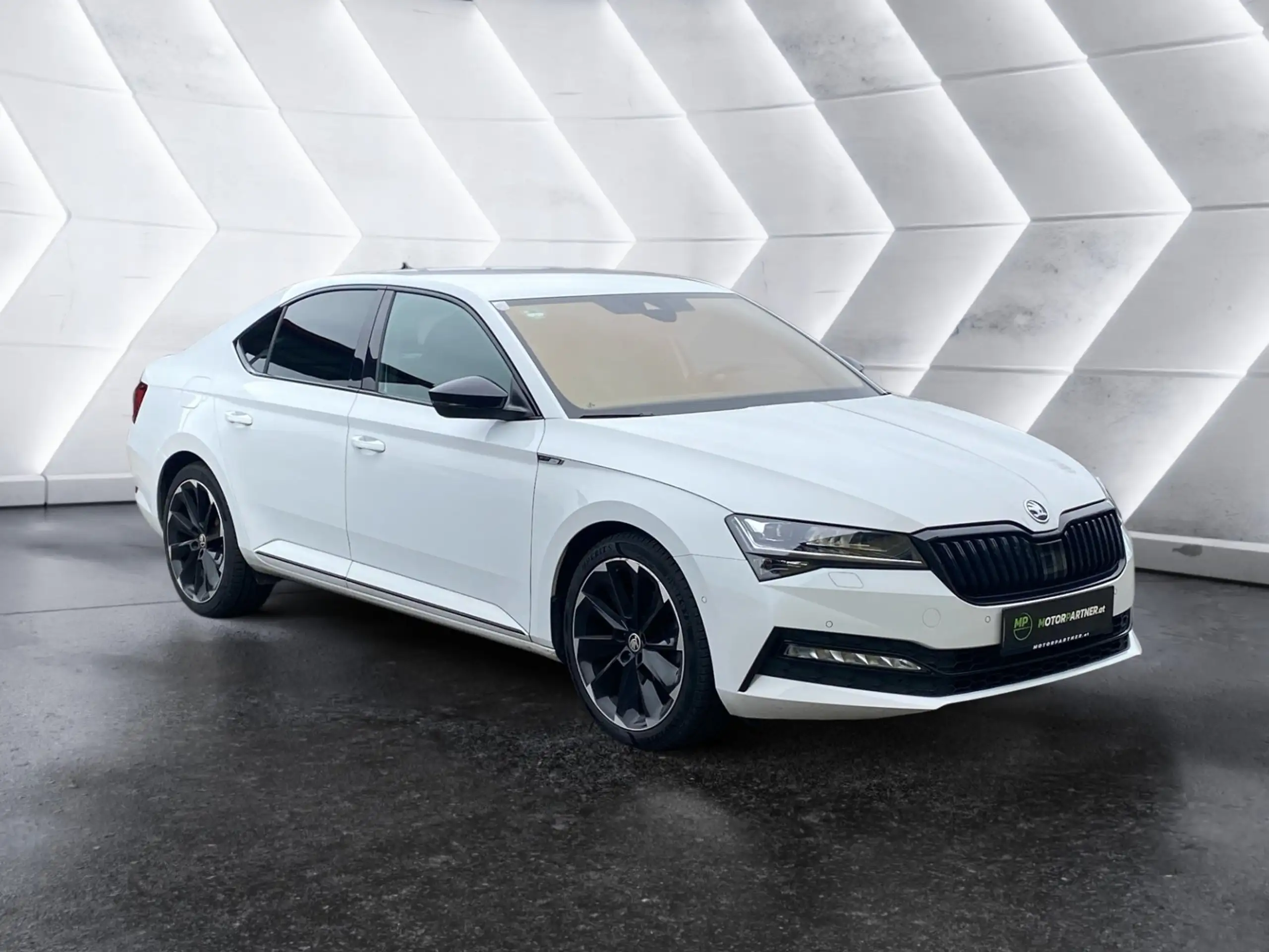 Skoda - Superb