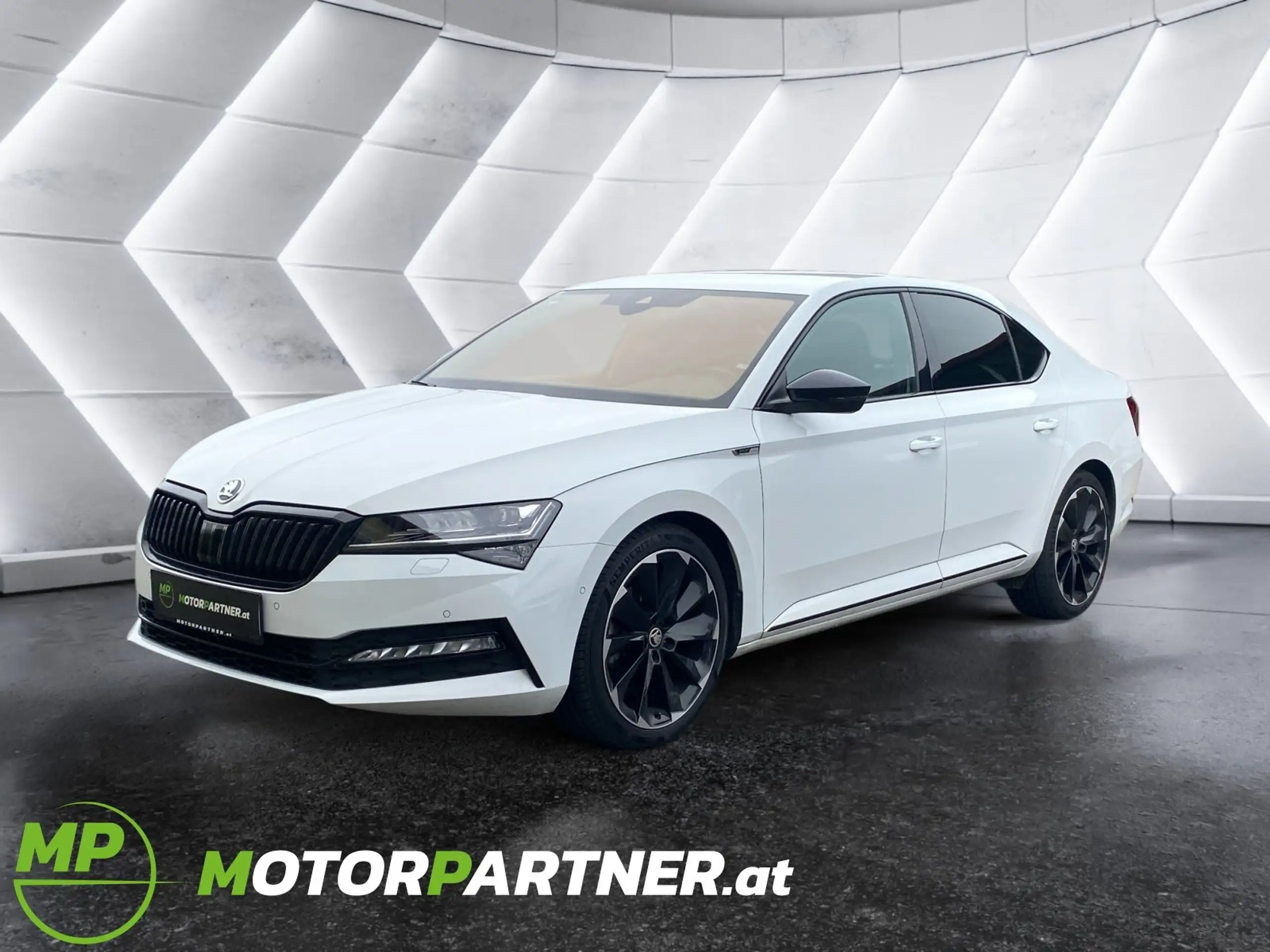 Skoda - Superb