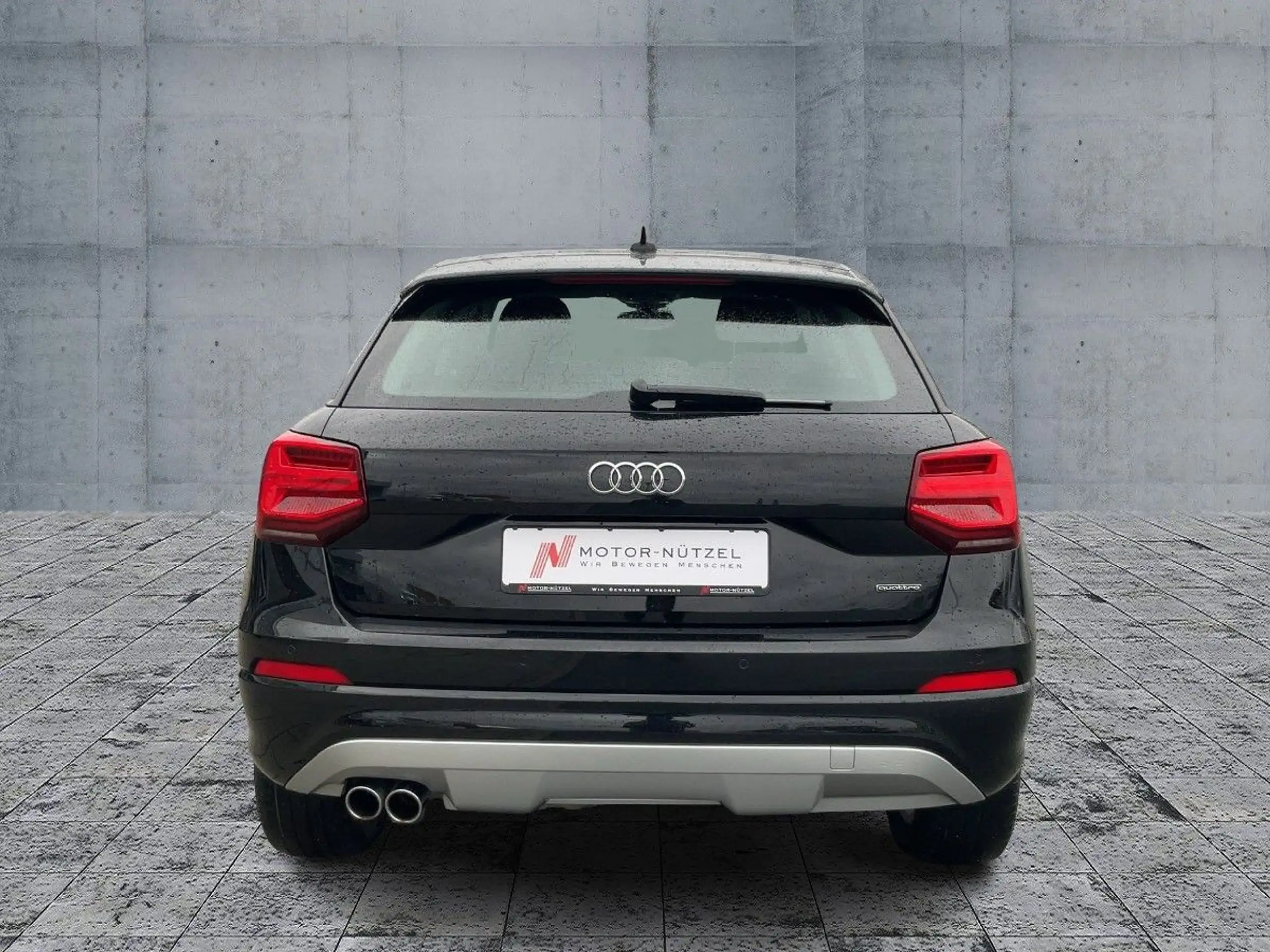 Audi - Q2