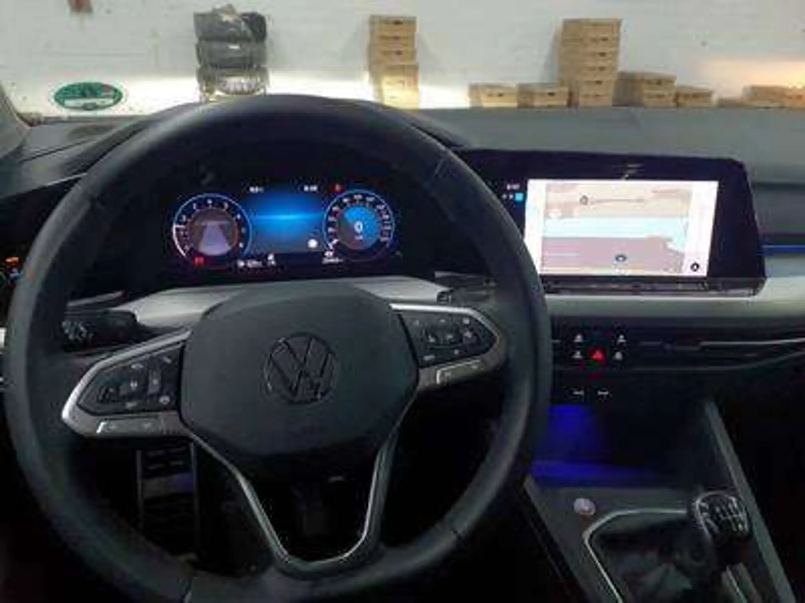 Volkswagen - Golf