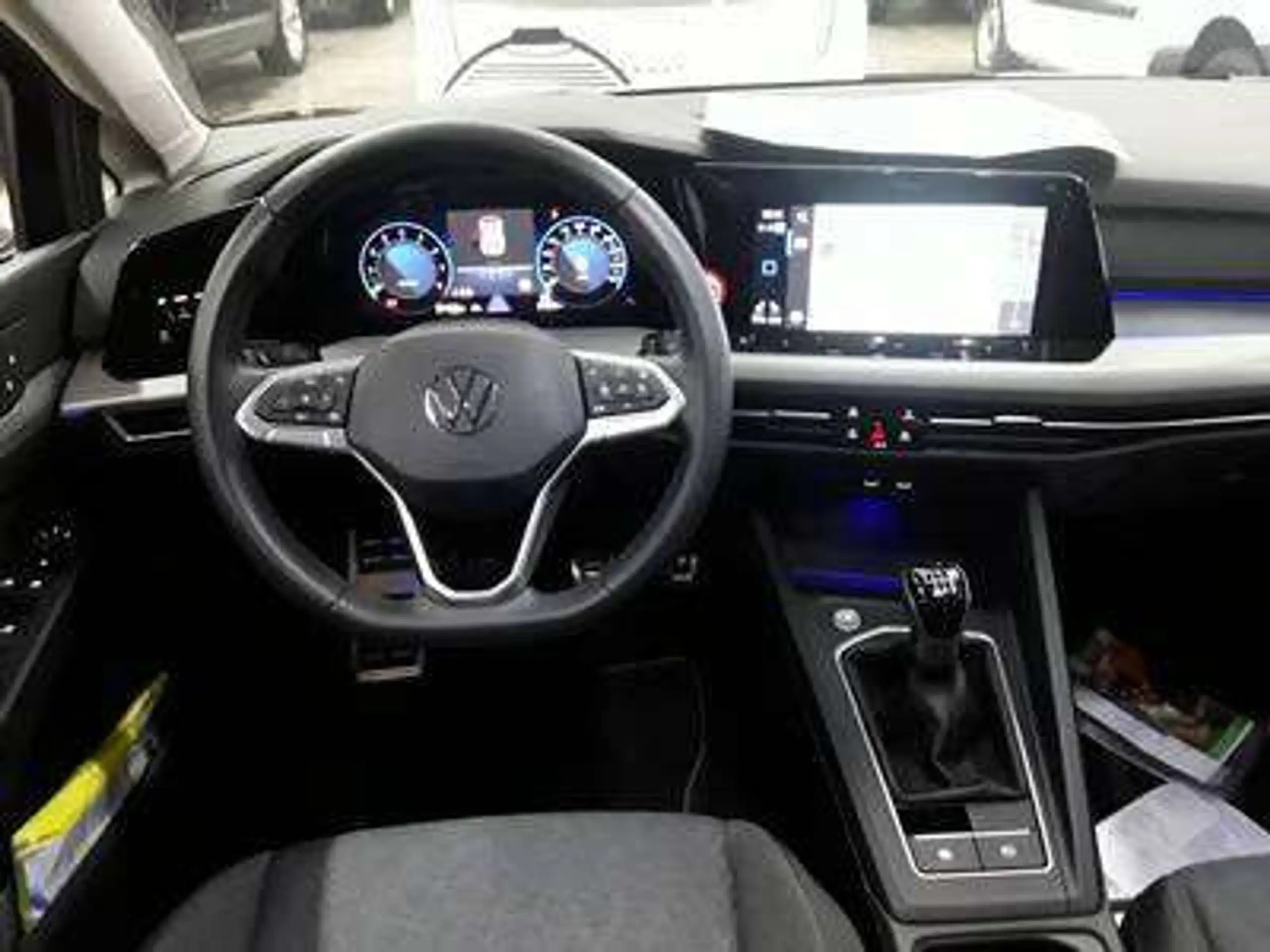 Volkswagen - Golf