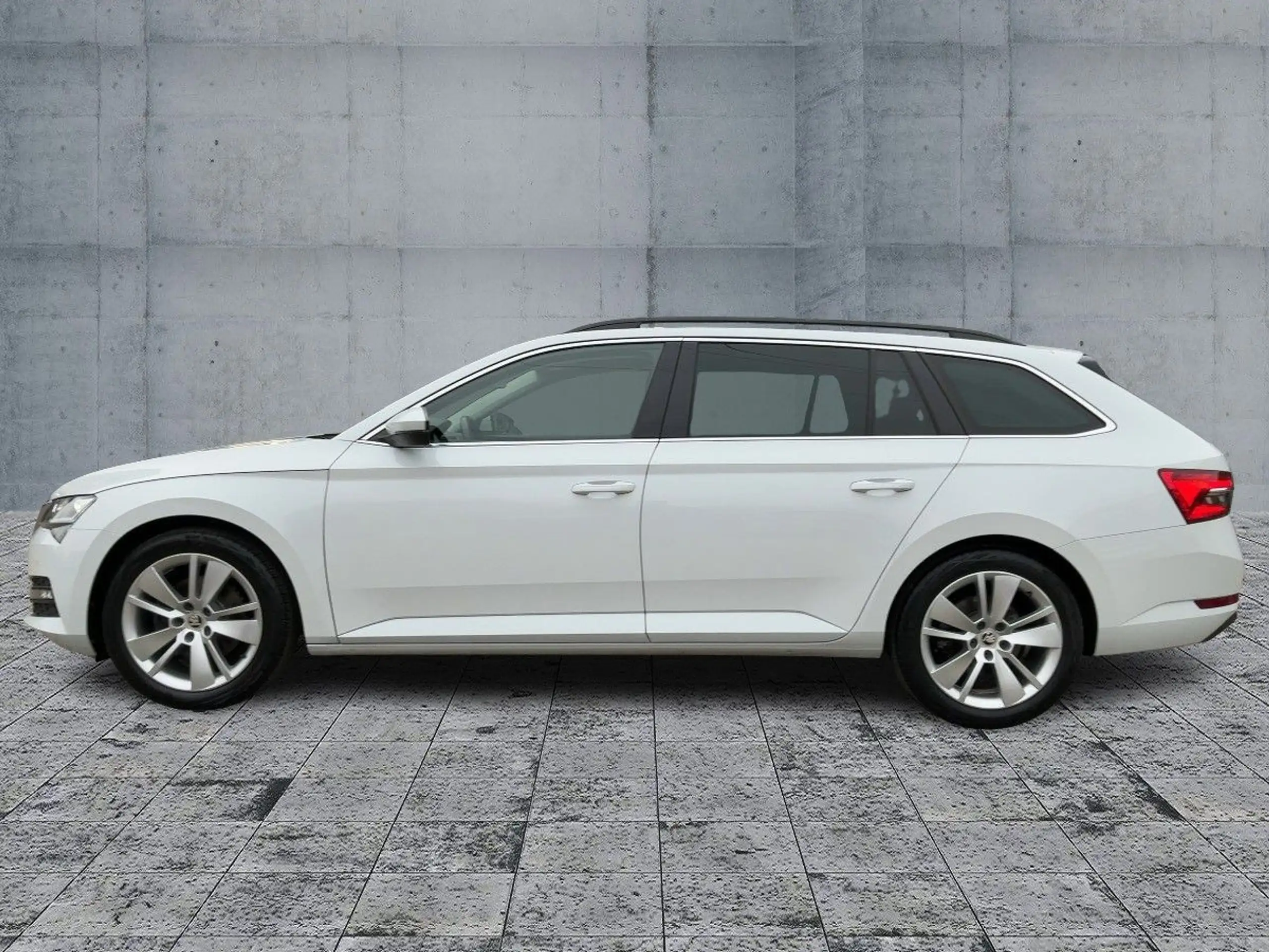 Skoda - Superb