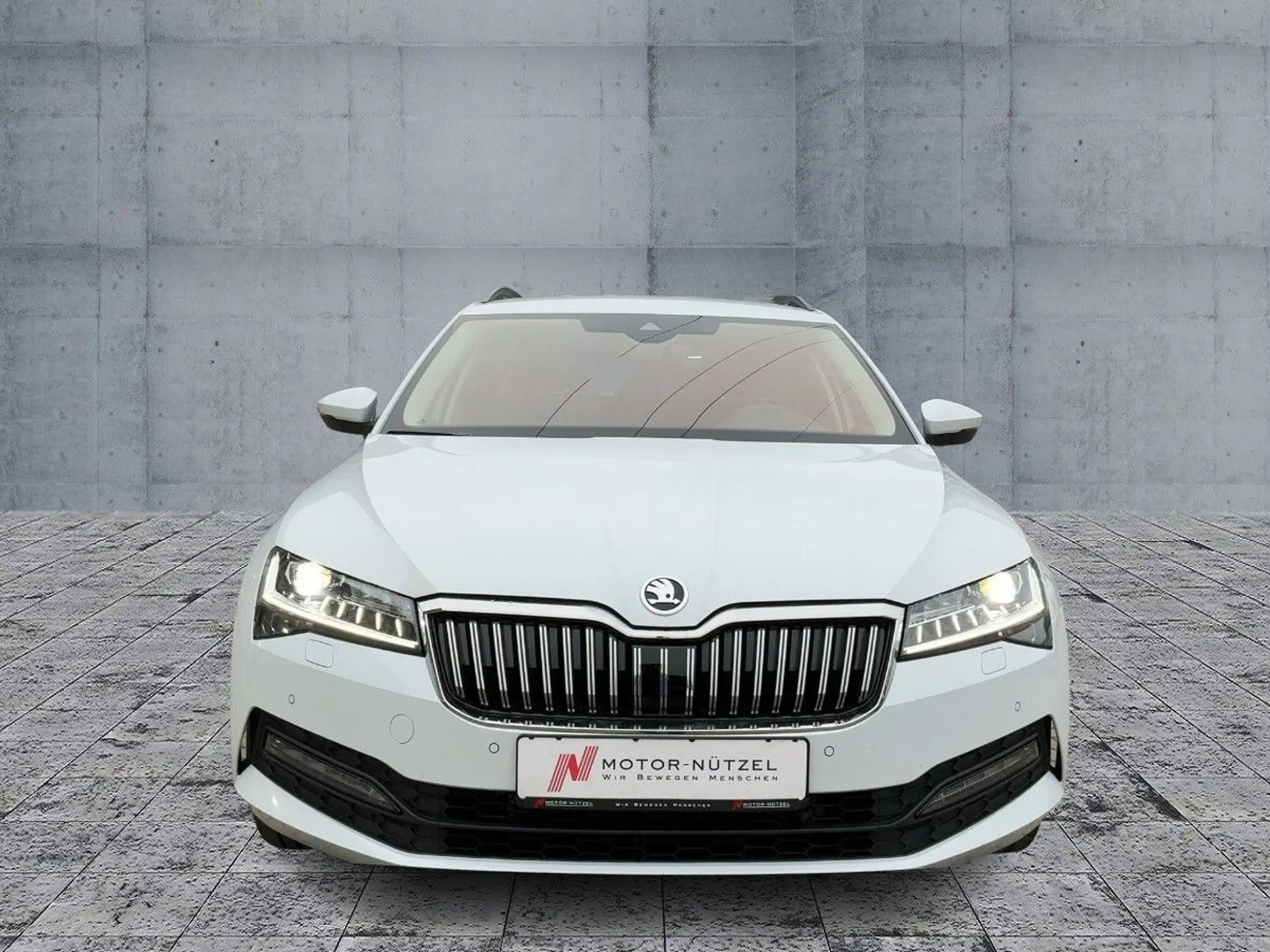 Skoda - Superb