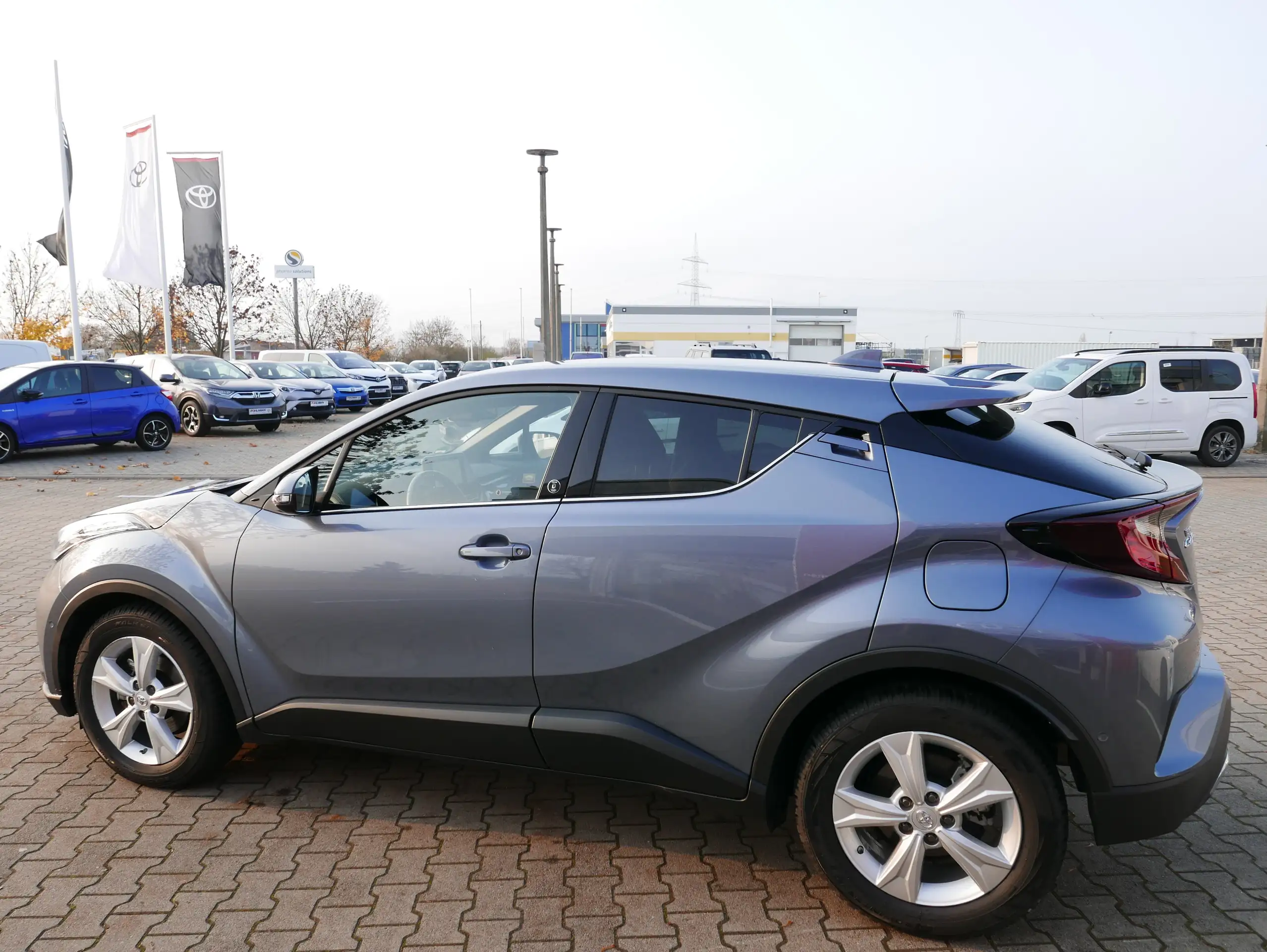 Toyota - C-HR