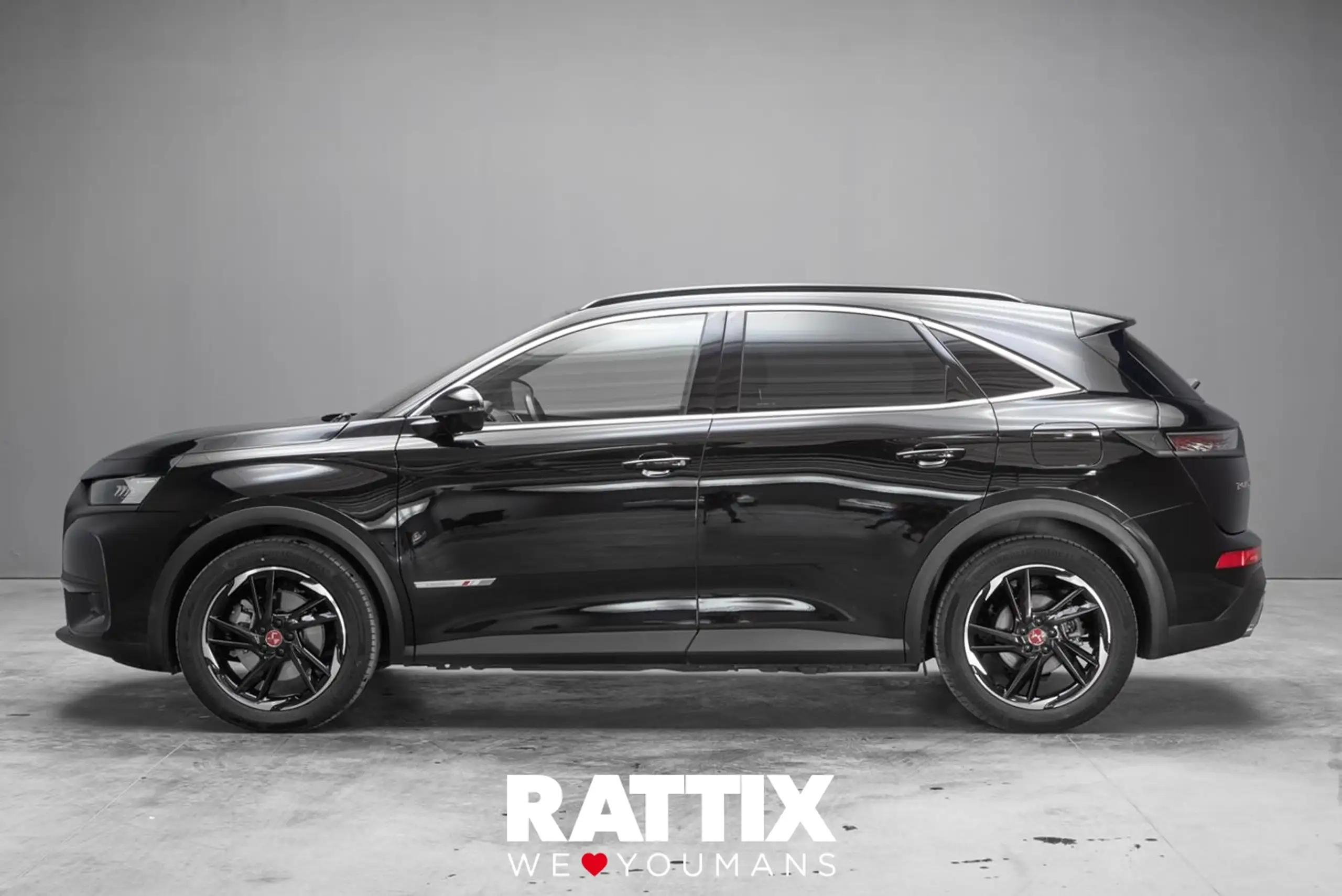 DS Automobiles - DS 7 Crossback