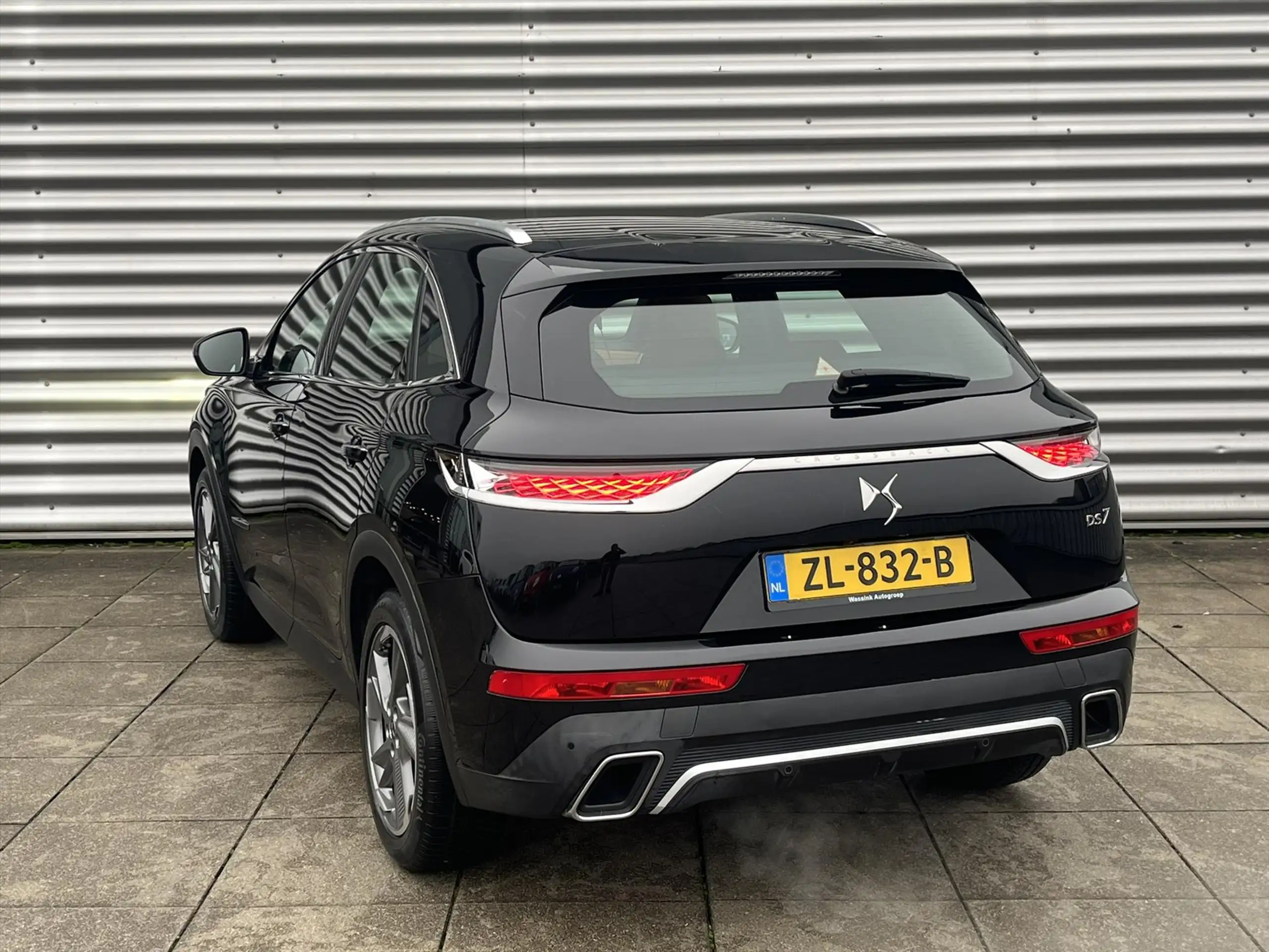 DS Automobiles - DS 7 Crossback