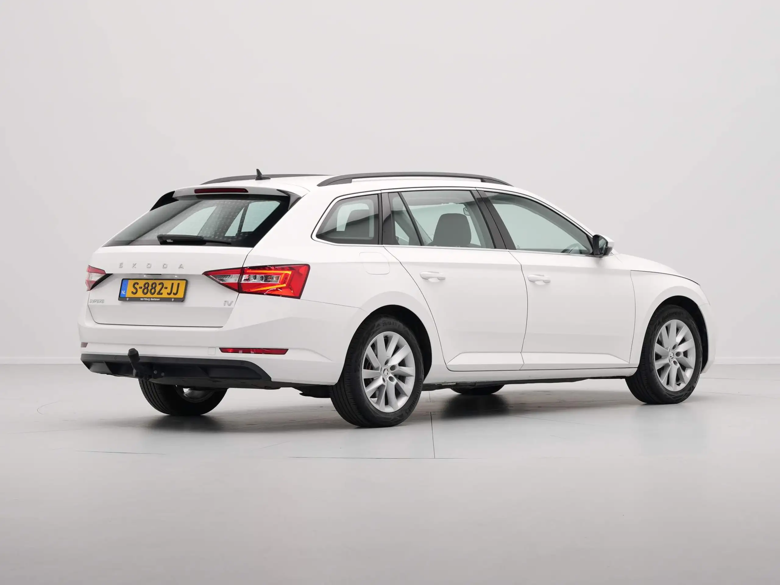 Skoda - Superb