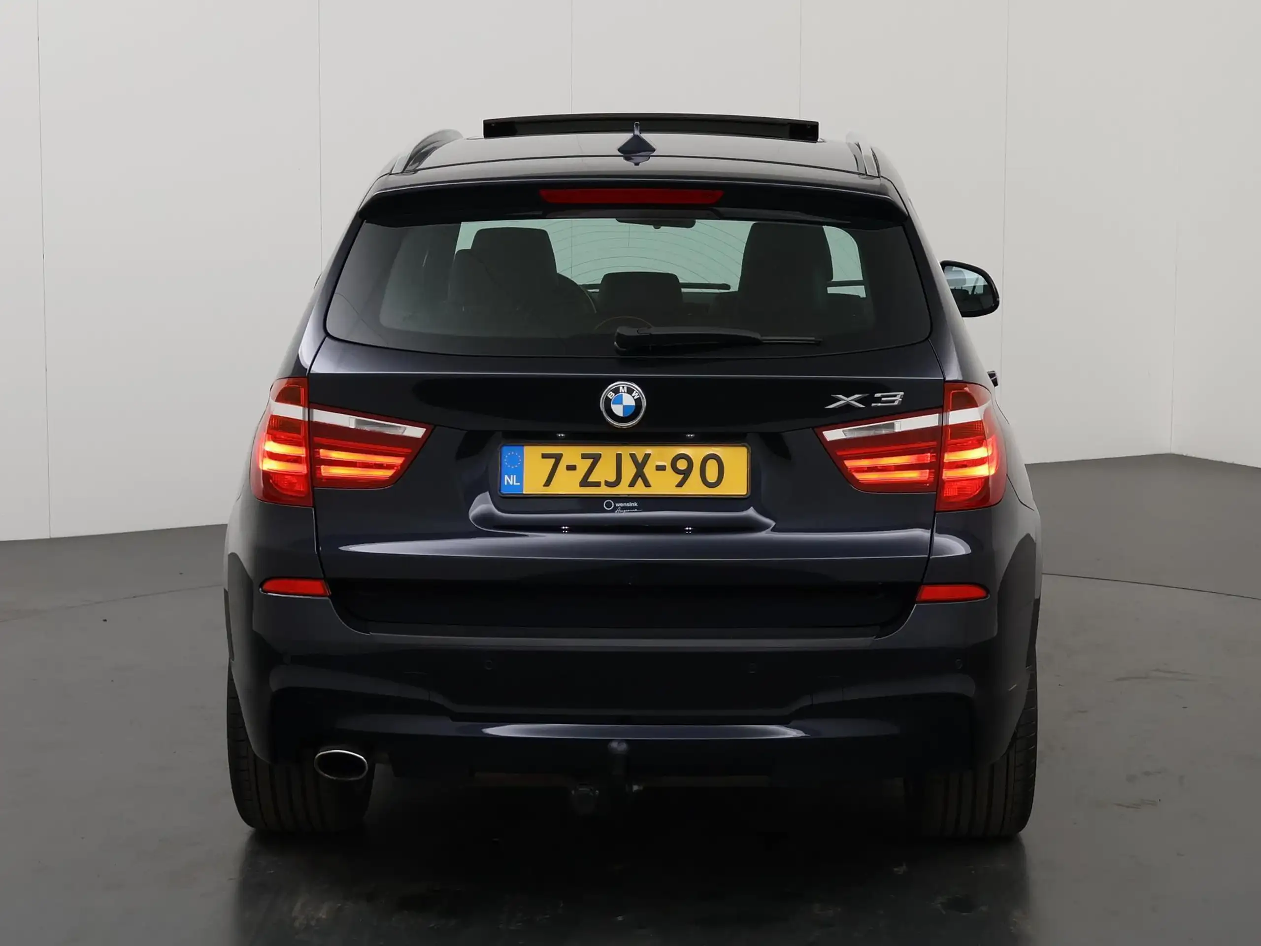 BMW - X3