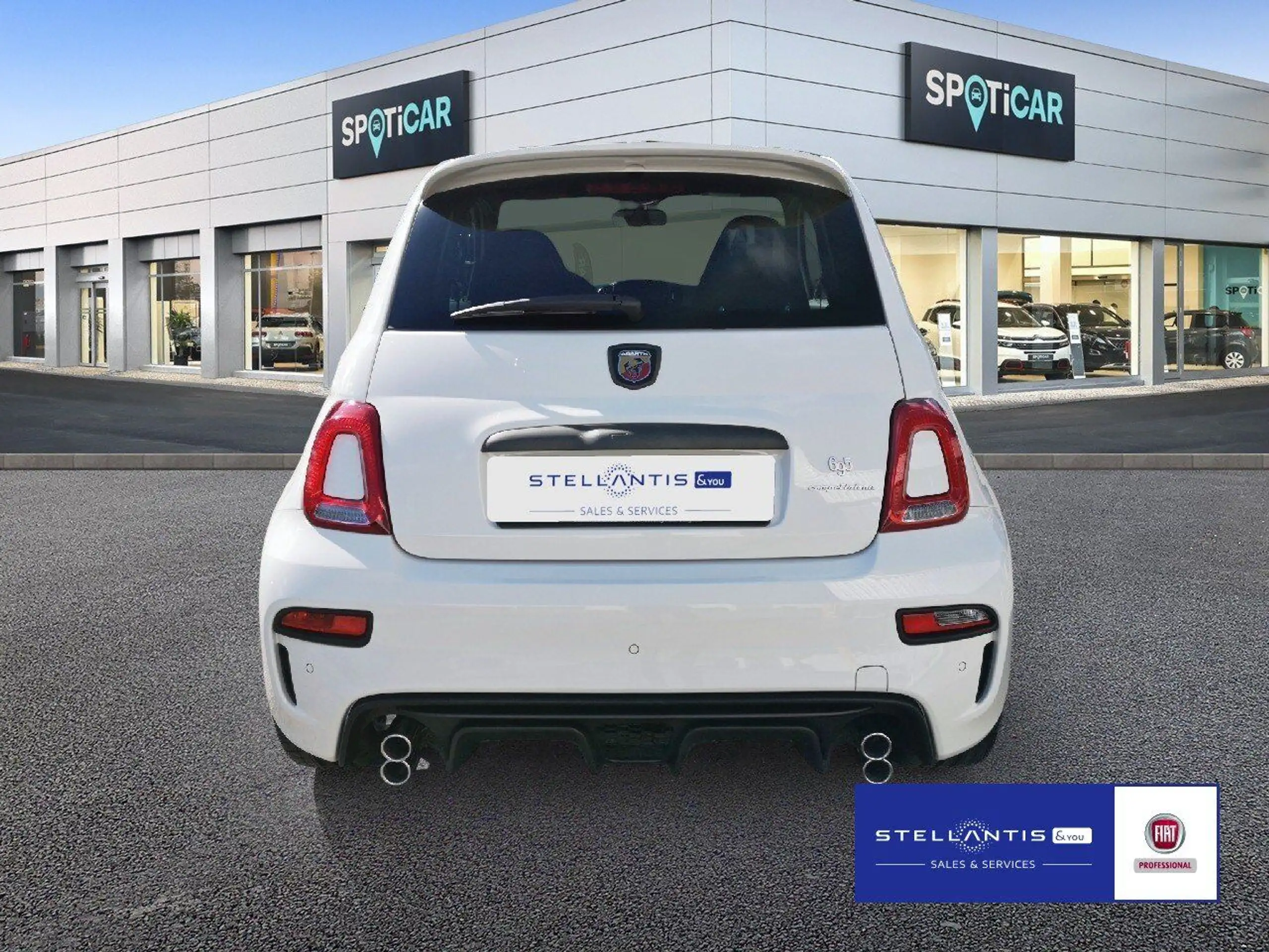 Abarth - 695