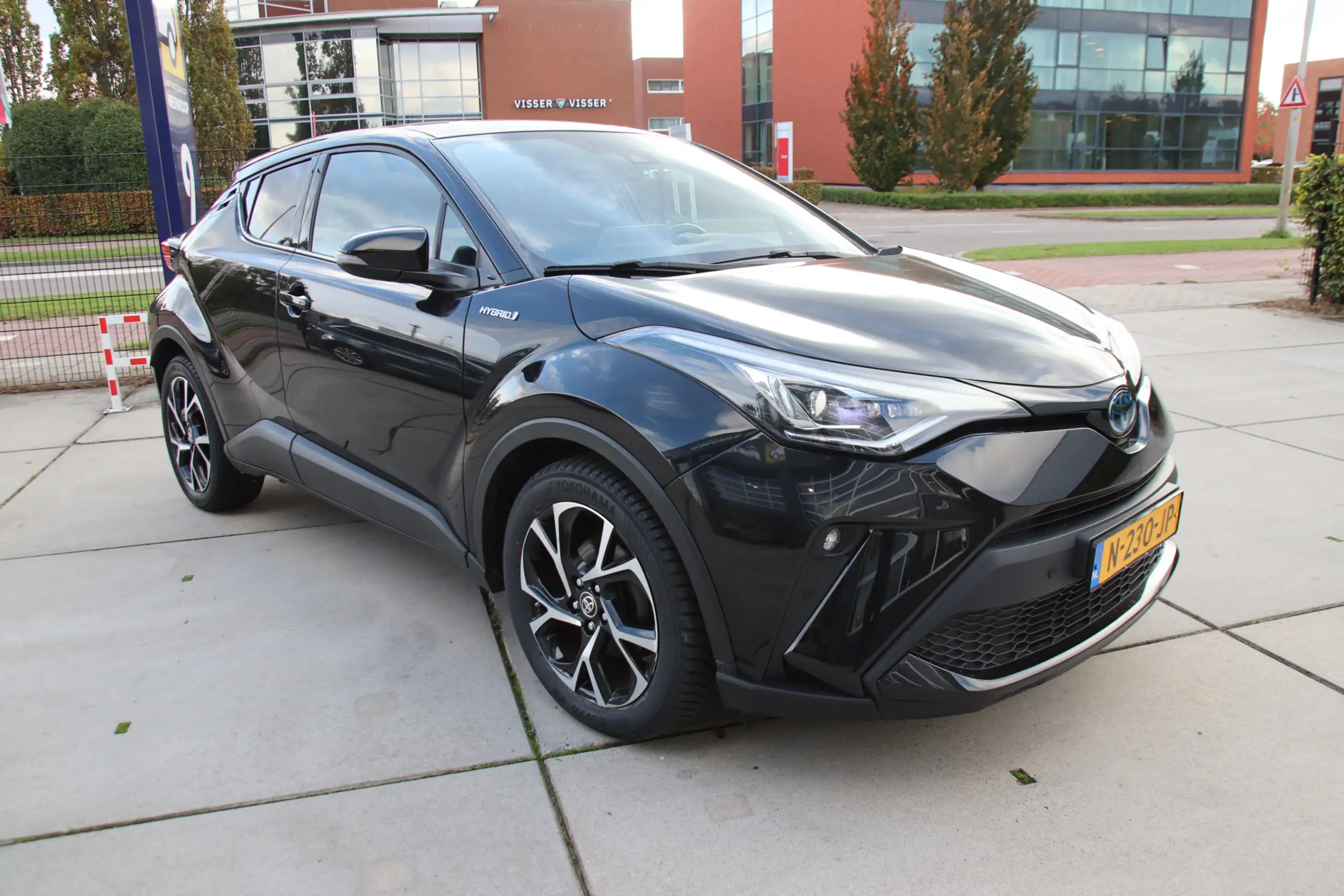 Toyota - C-HR