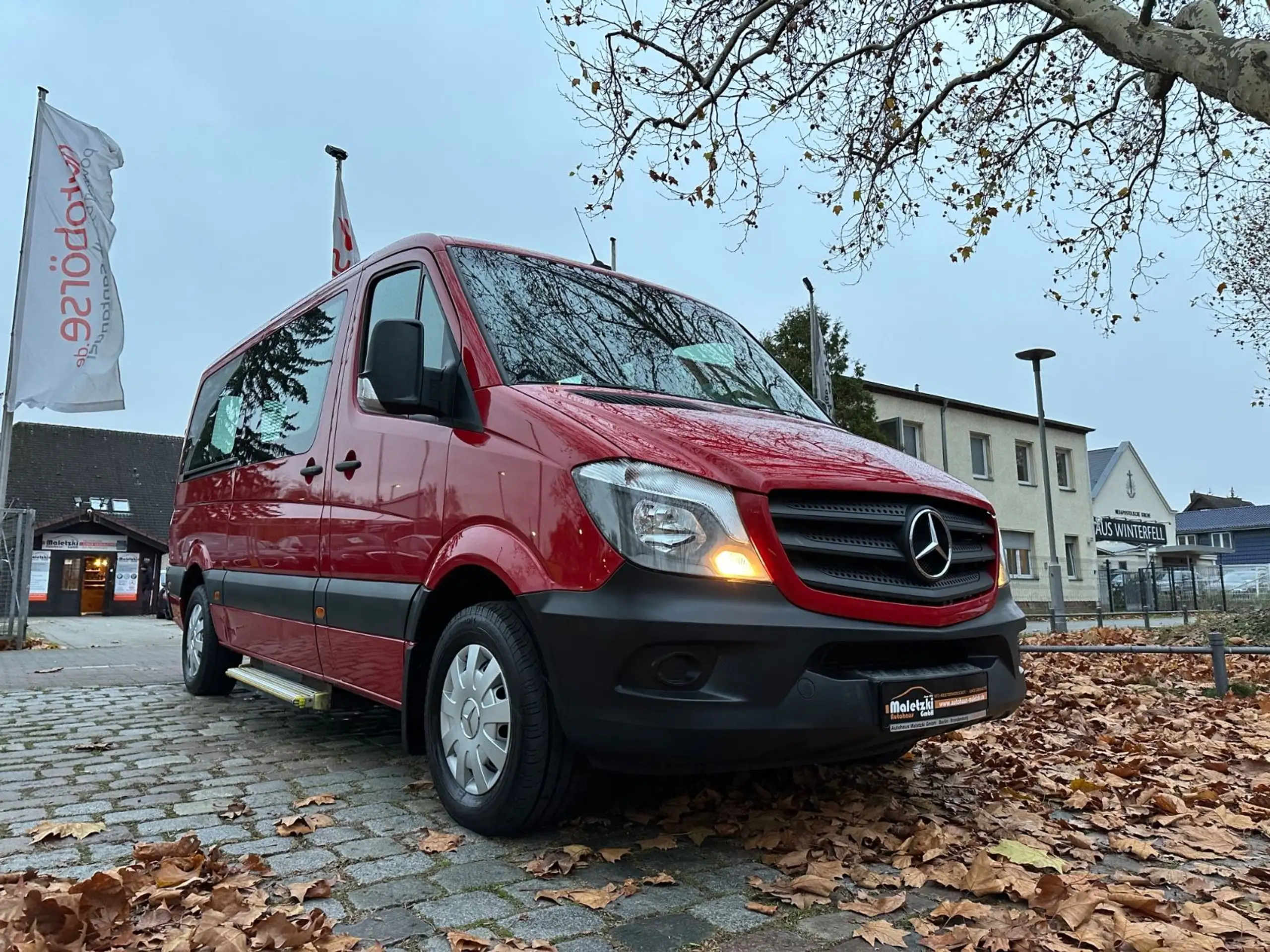 Mercedes-Benz - Sprinter