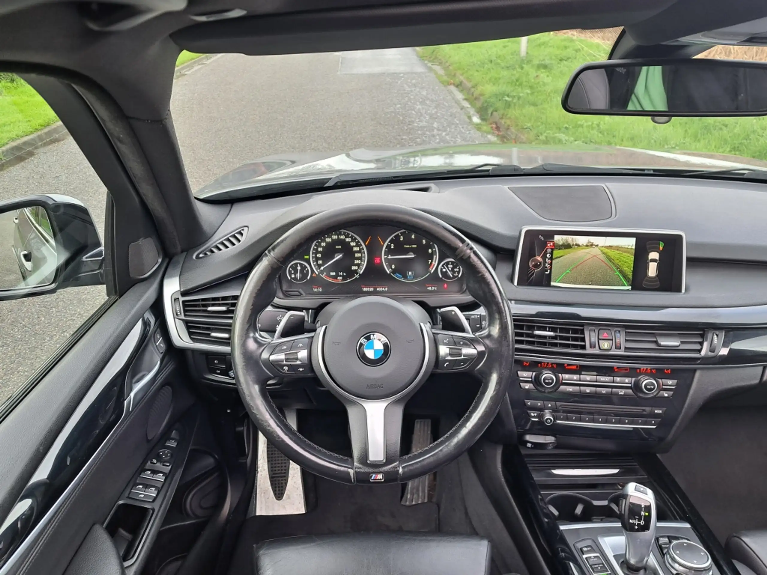 BMW - X5