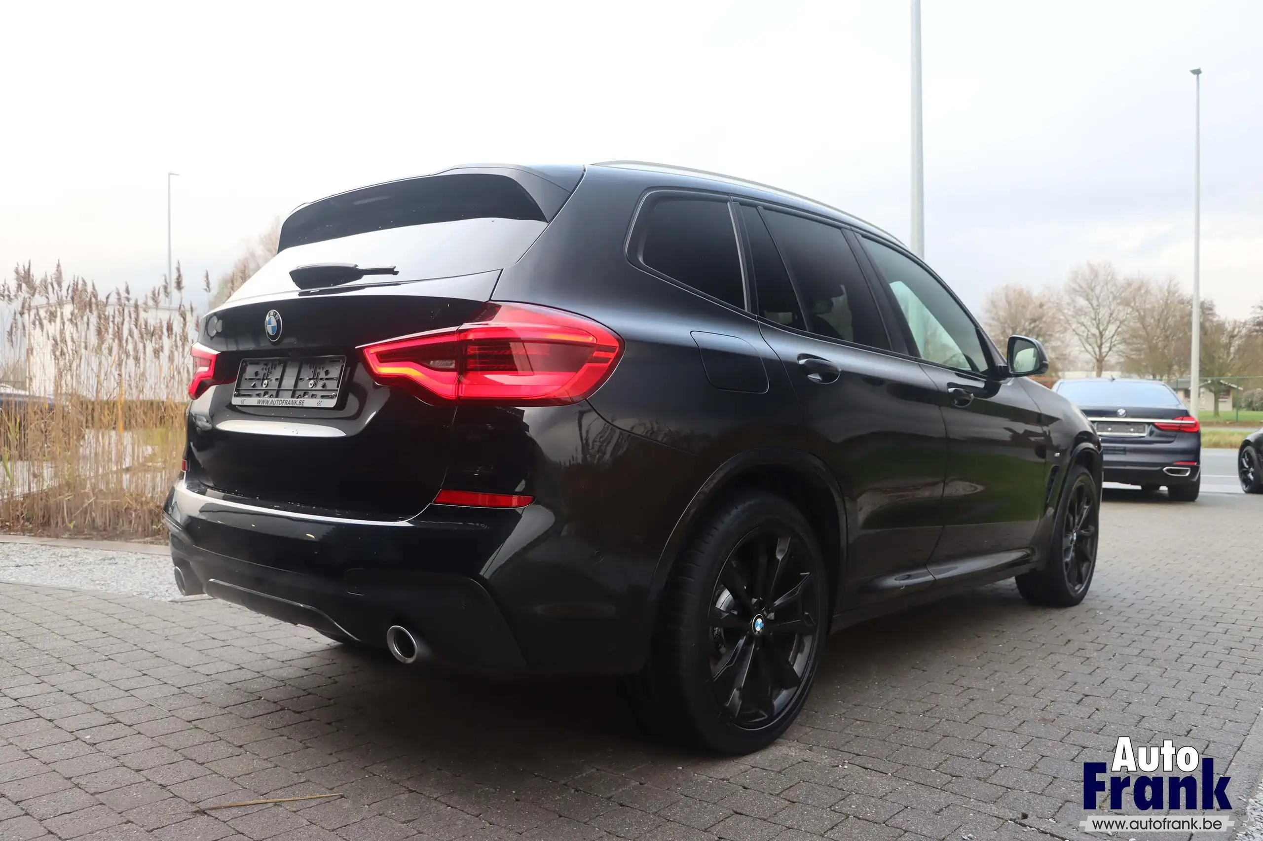 BMW - X3