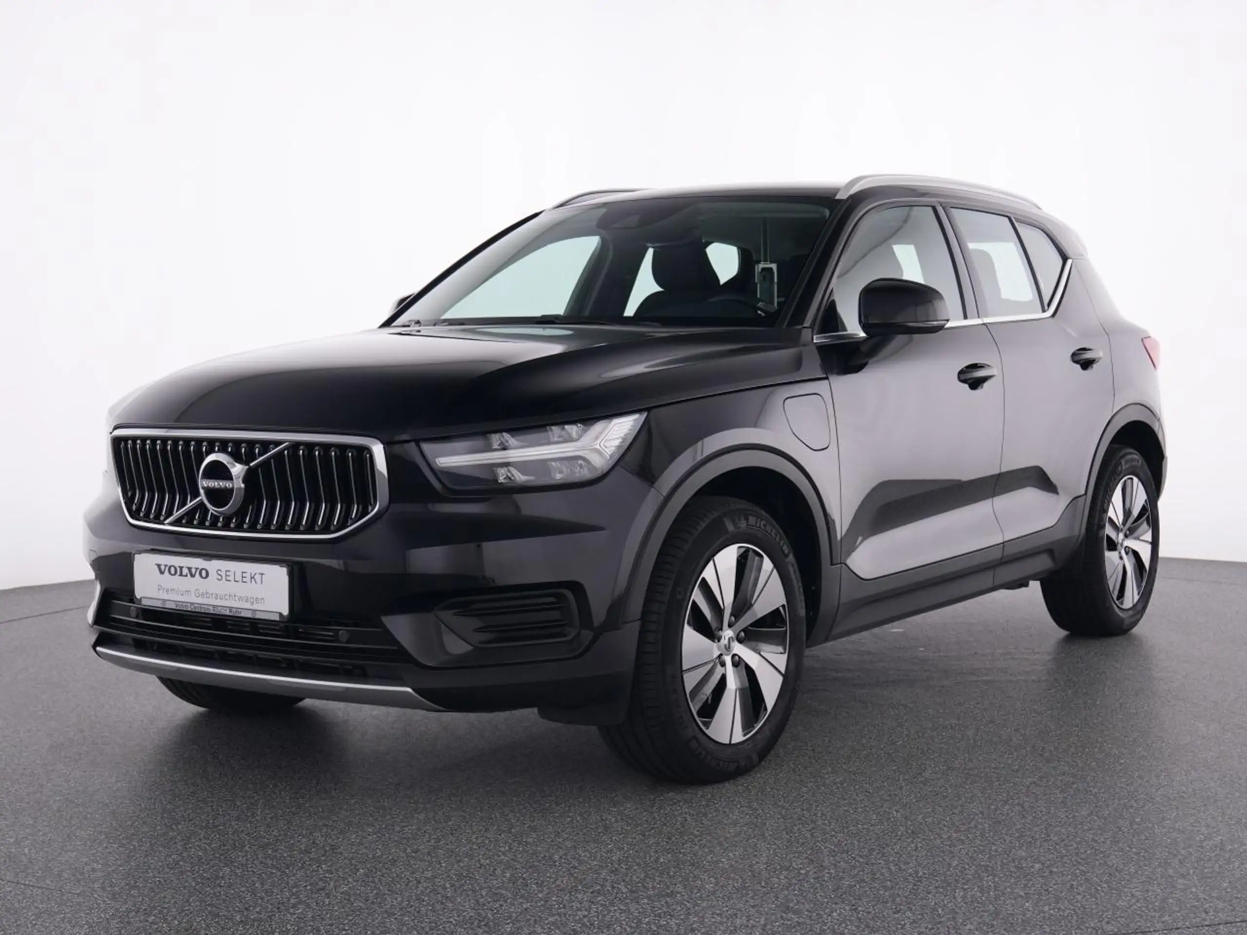 Volvo - XC40