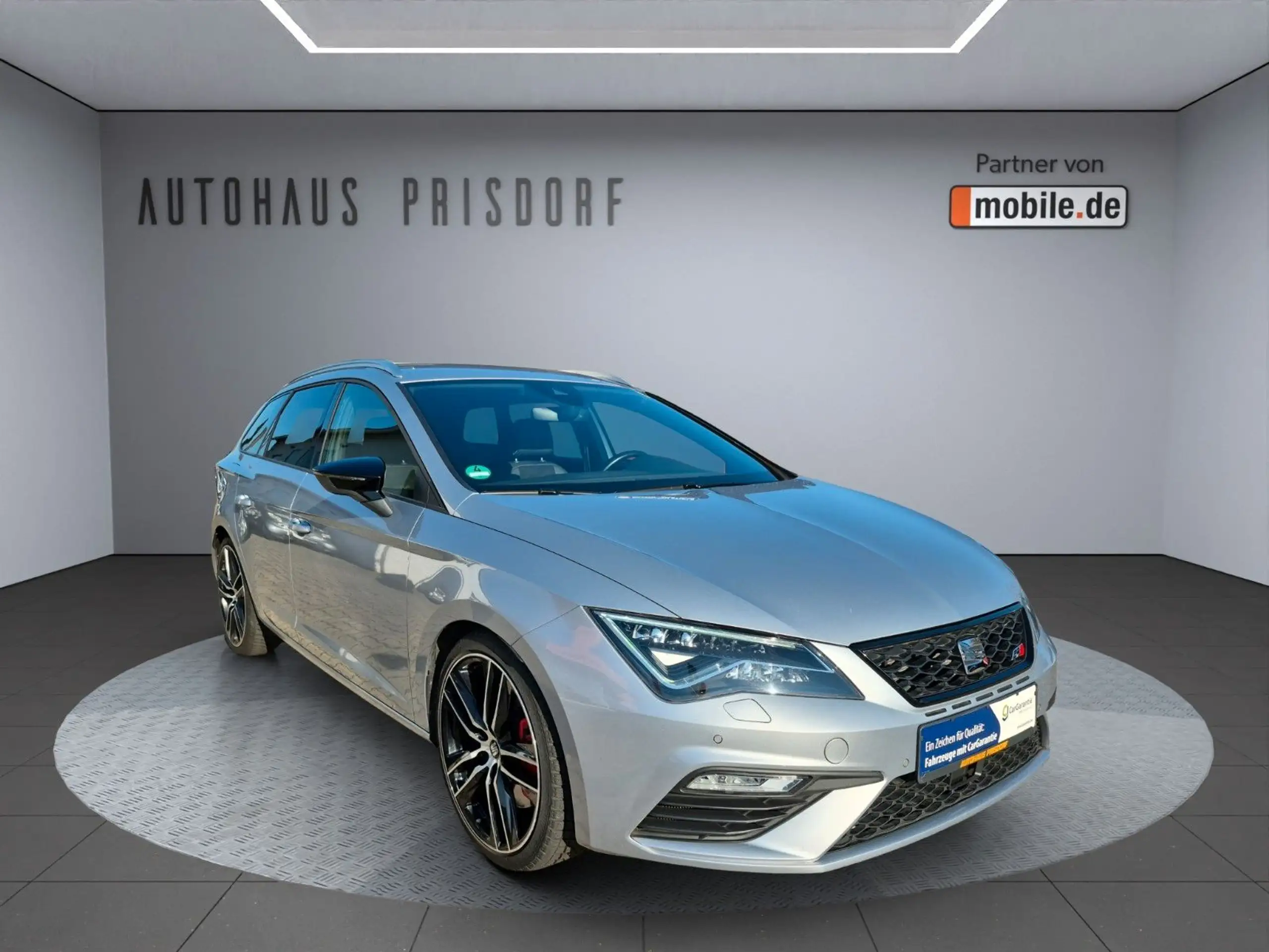 SEAT - Leon