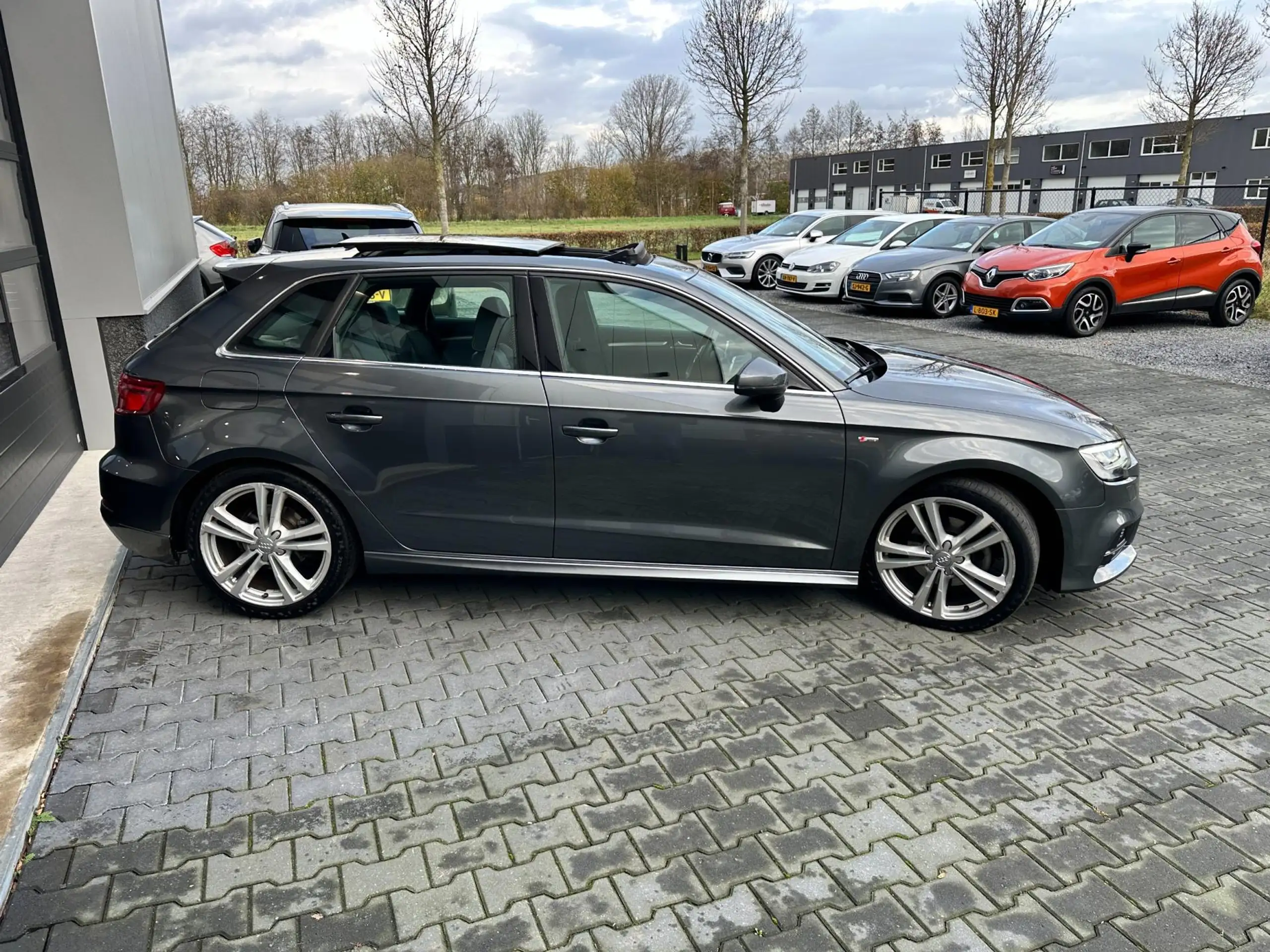 Audi - A3