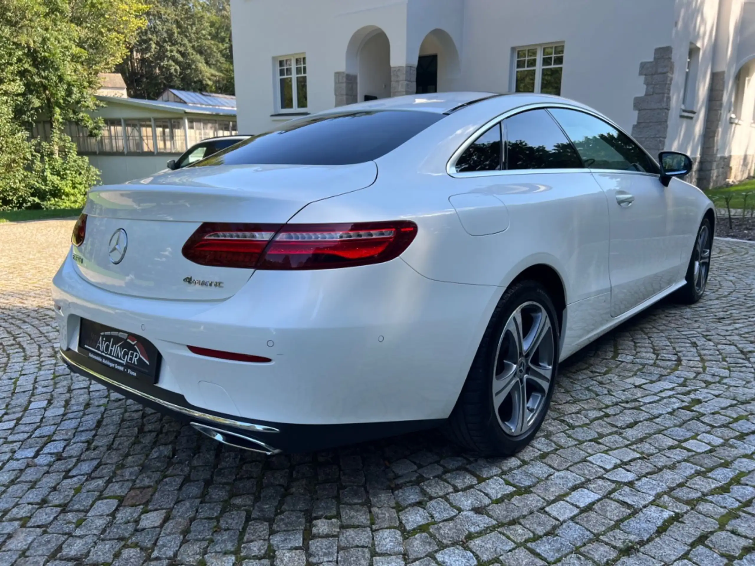 Mercedes-Benz - E 350