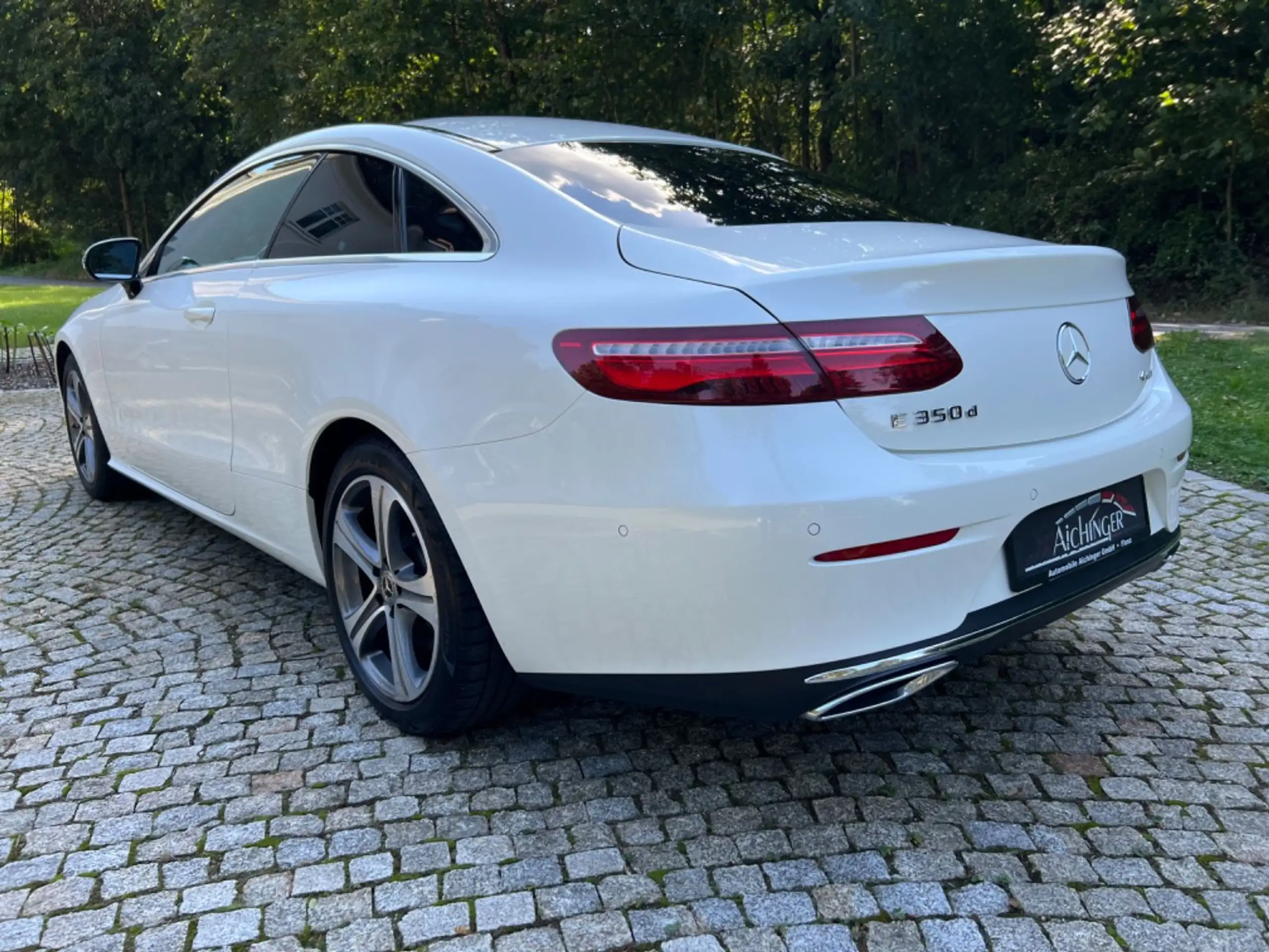 Mercedes-Benz - E 350