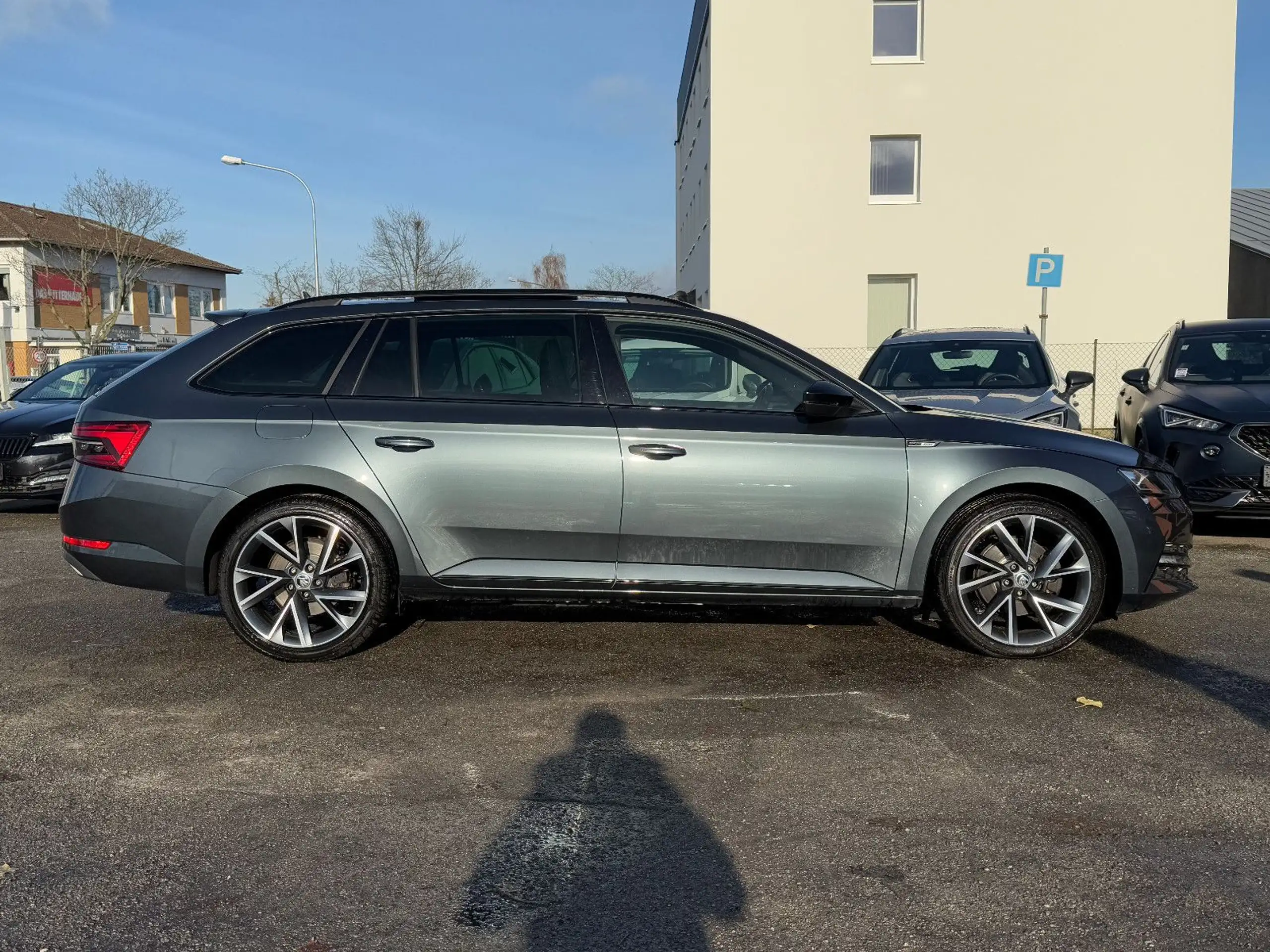 Skoda - Superb