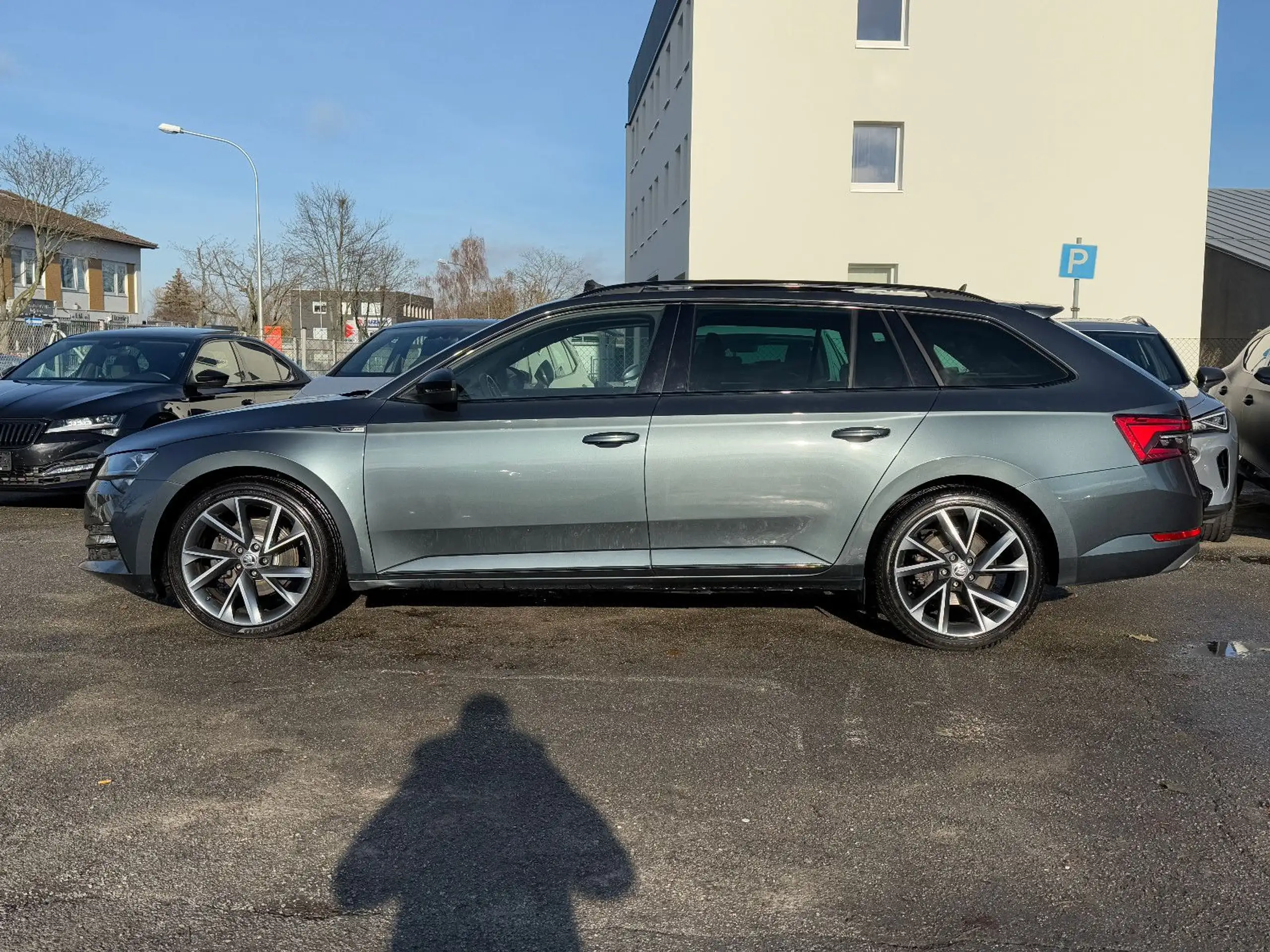 Skoda - Superb