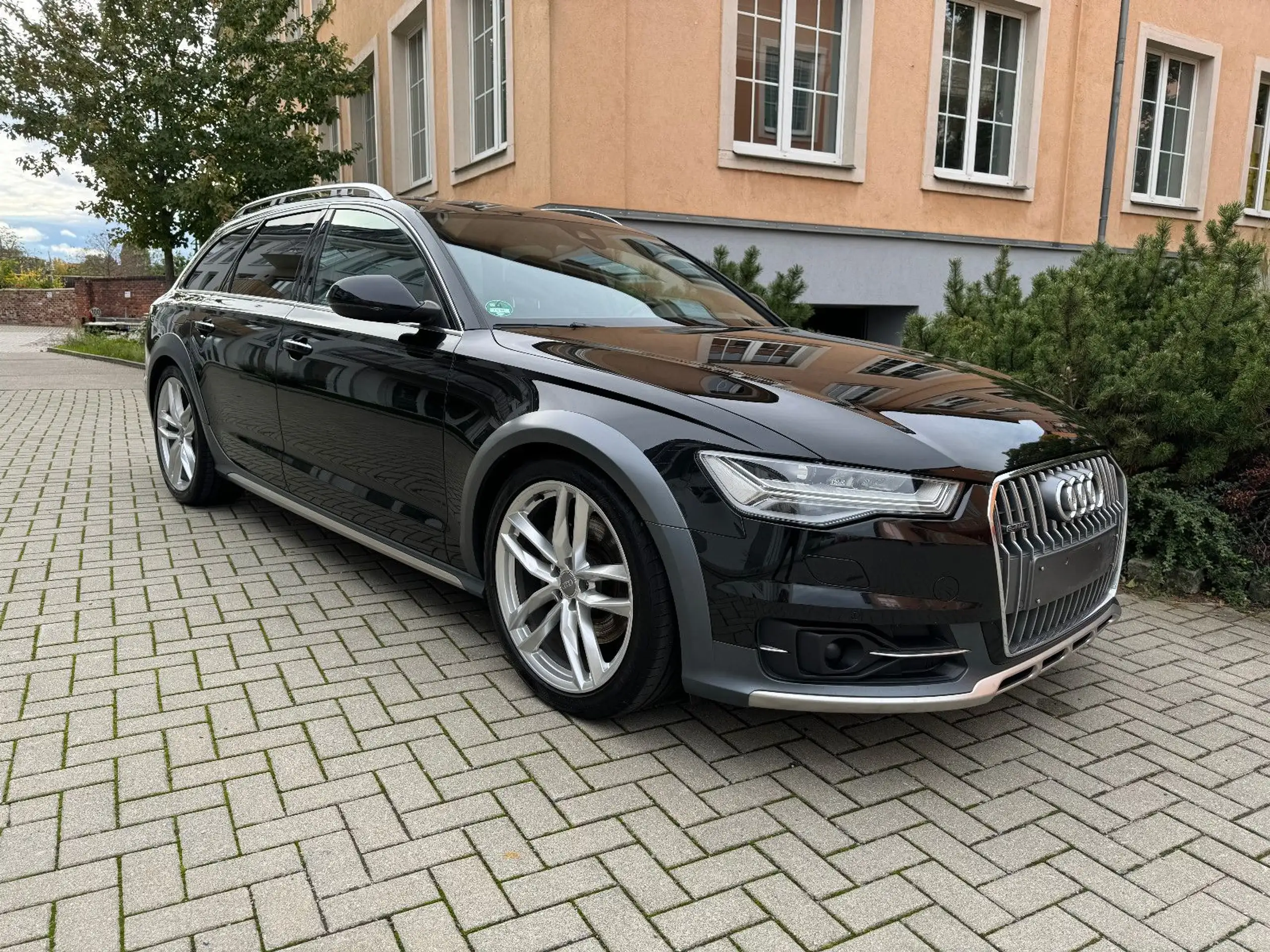 Audi - A6