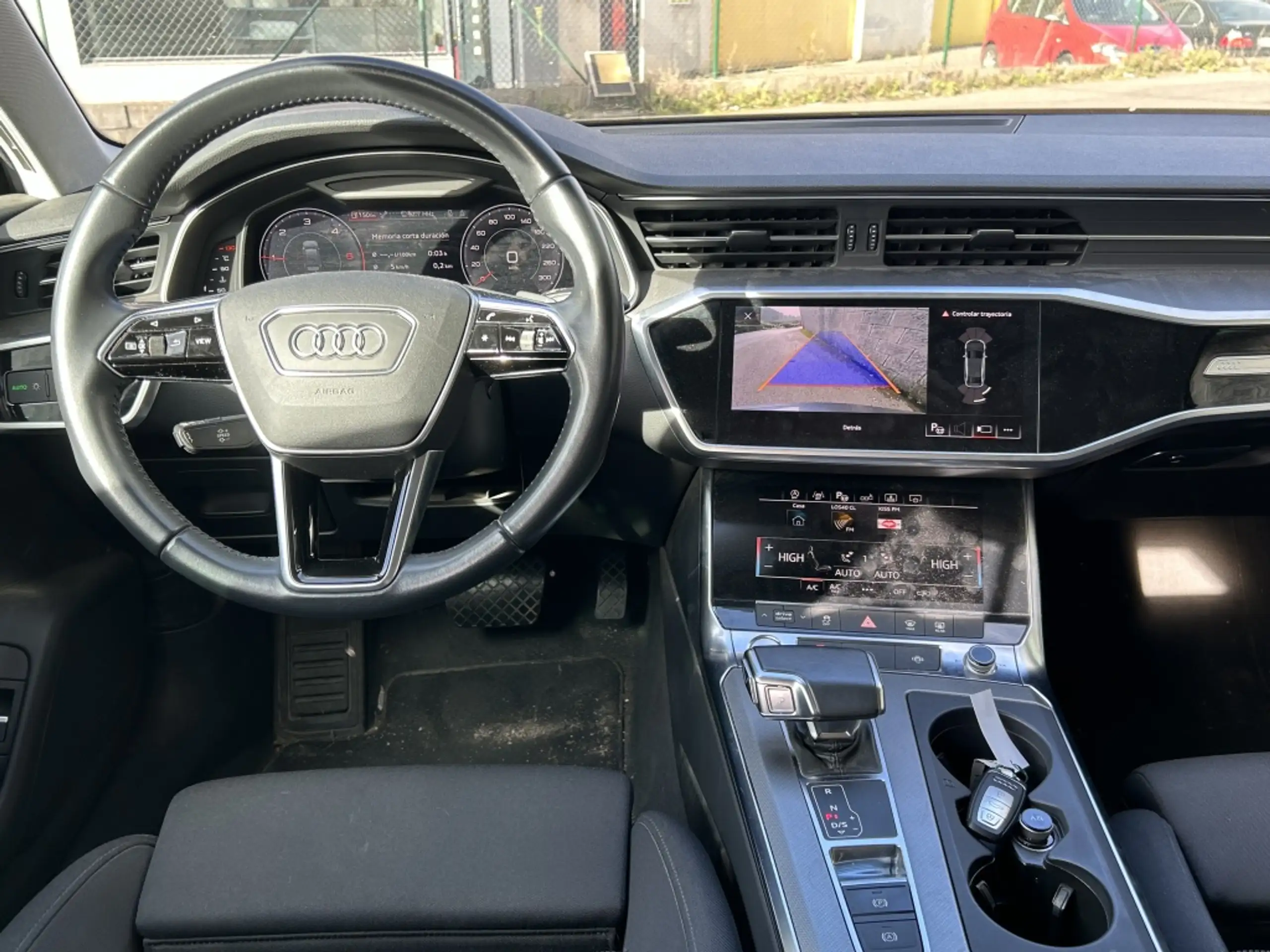 Audi - A6