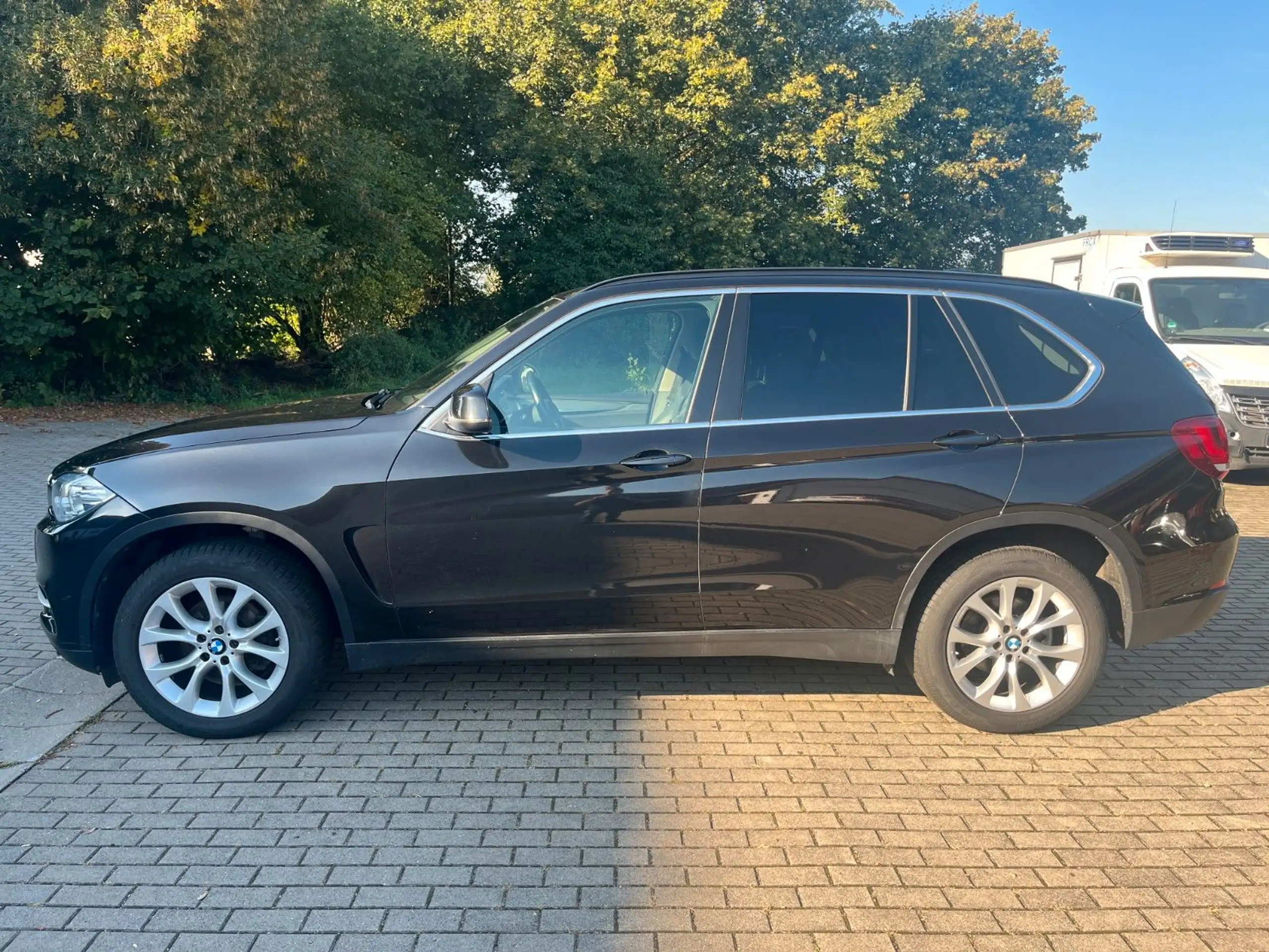 BMW - X5