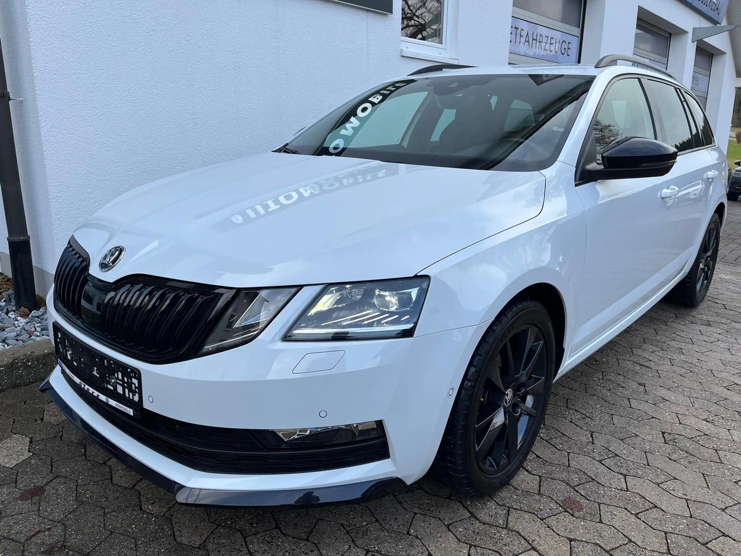 Skoda - Octavia