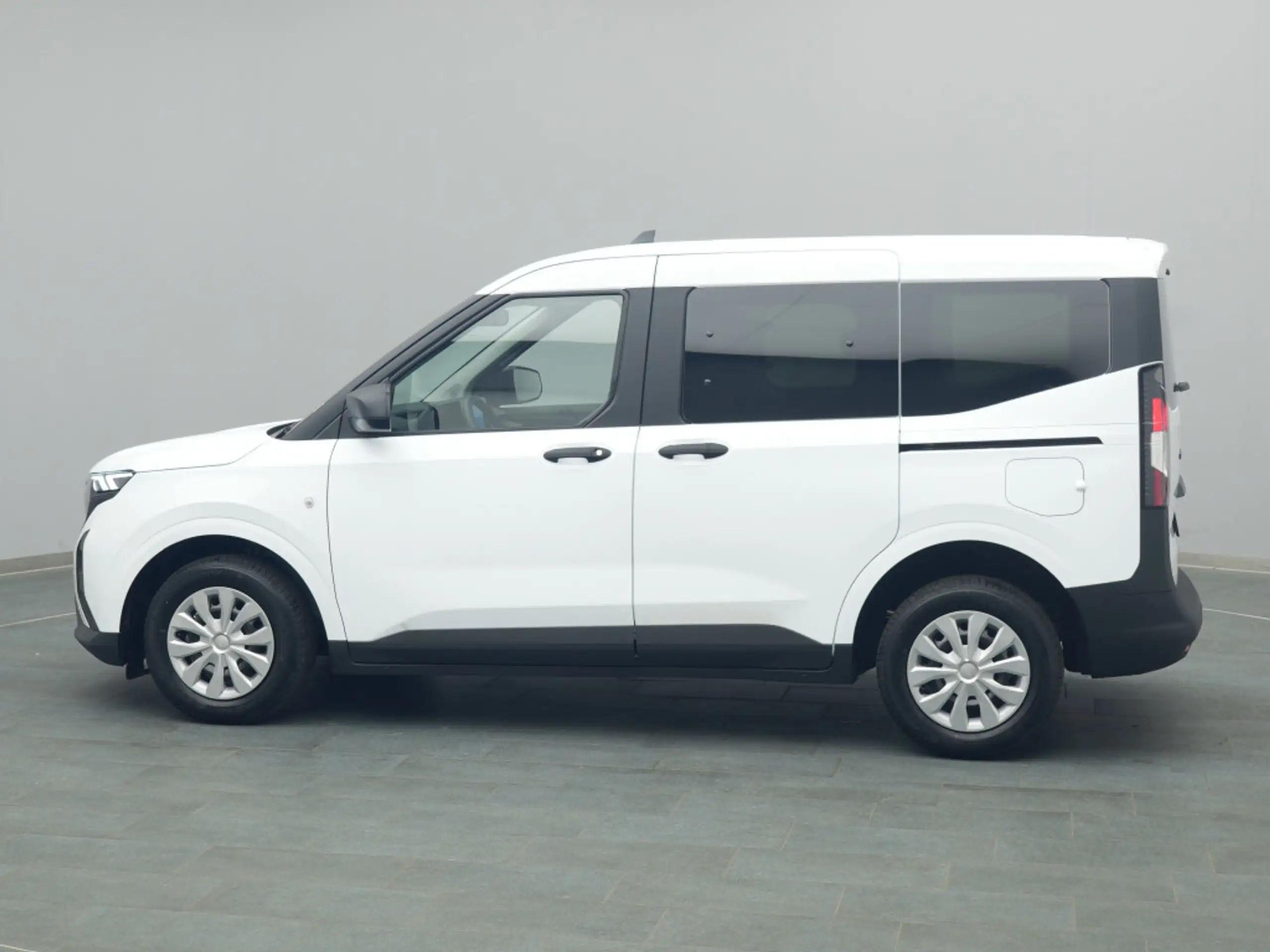 Ford - Tourneo Courier