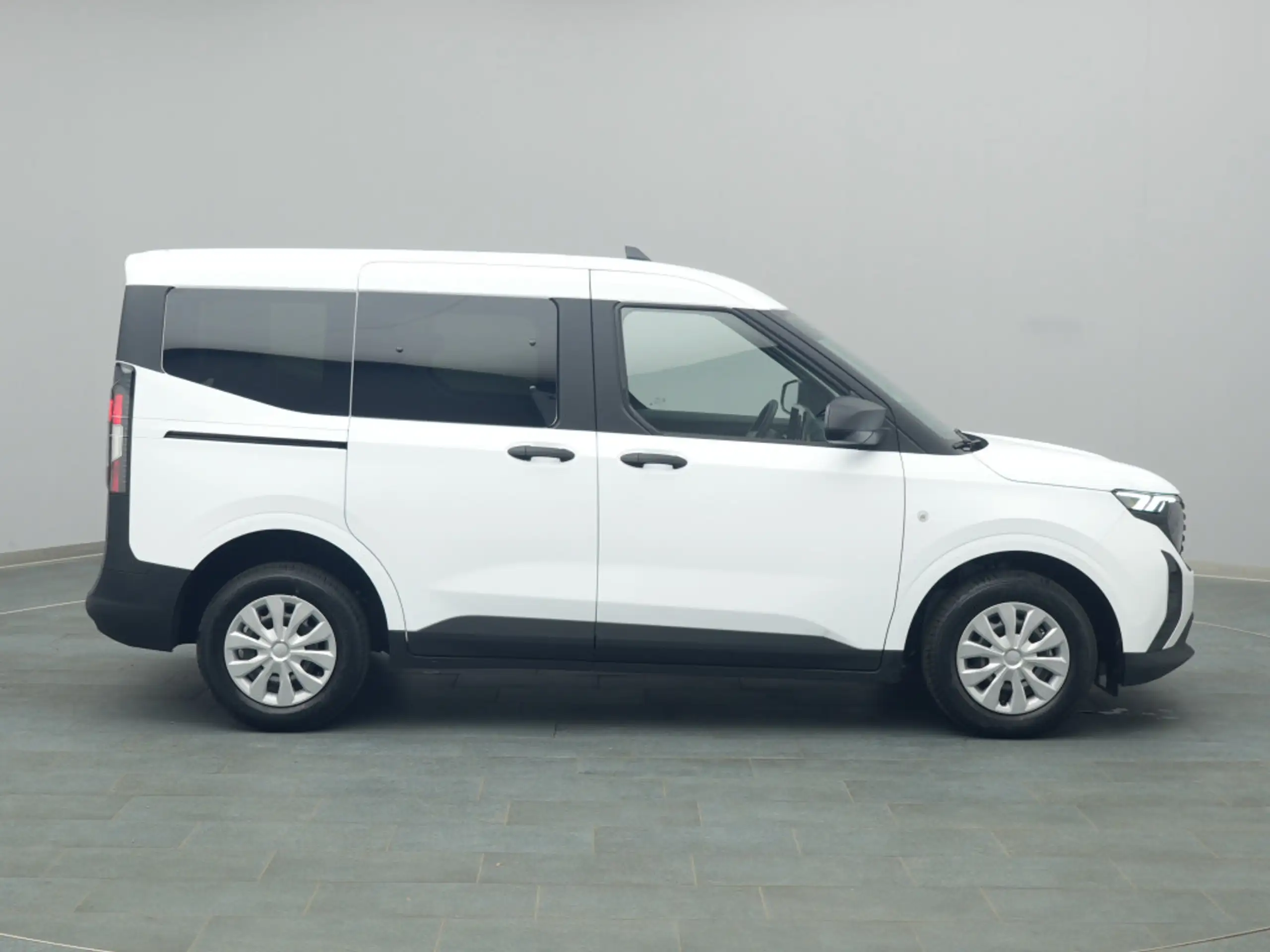 Ford - Tourneo Courier