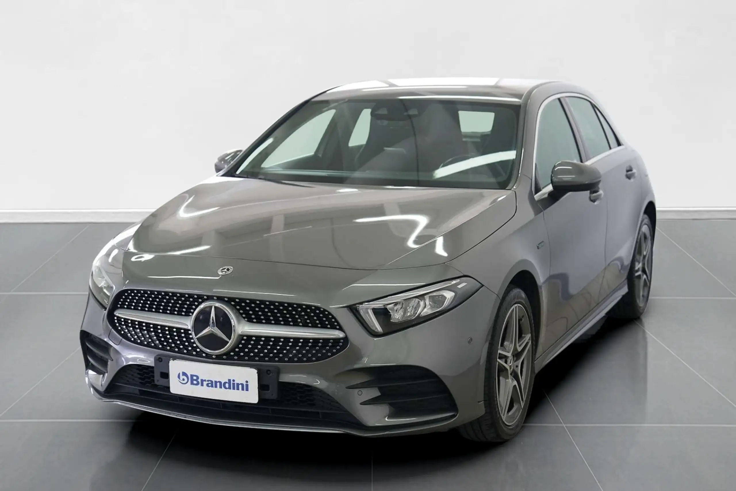 Mercedes-Benz A 250 2021